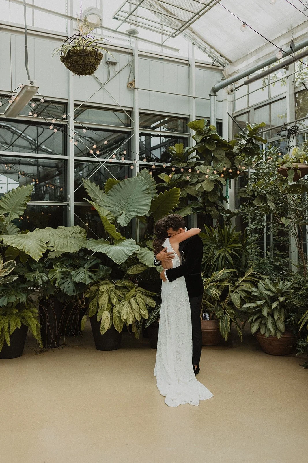 JESSICA-WALKER-WILSON-WEDDING-BRIDAL-PORTRAITS-29-min.jpg