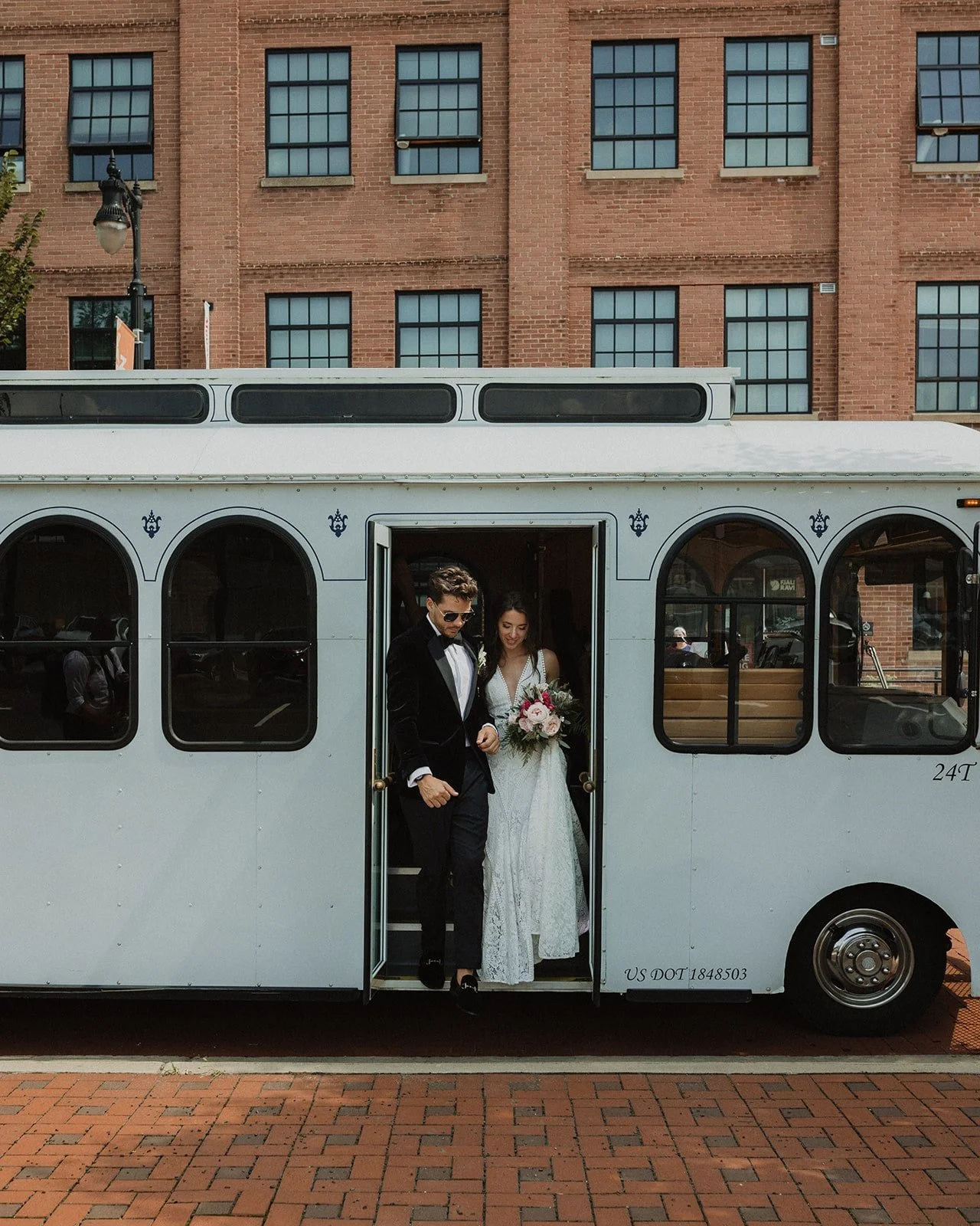 JESSICA-WALKER-WILSON-WEDDING-BRIDAL-PORTRAITS-275-min.jpg