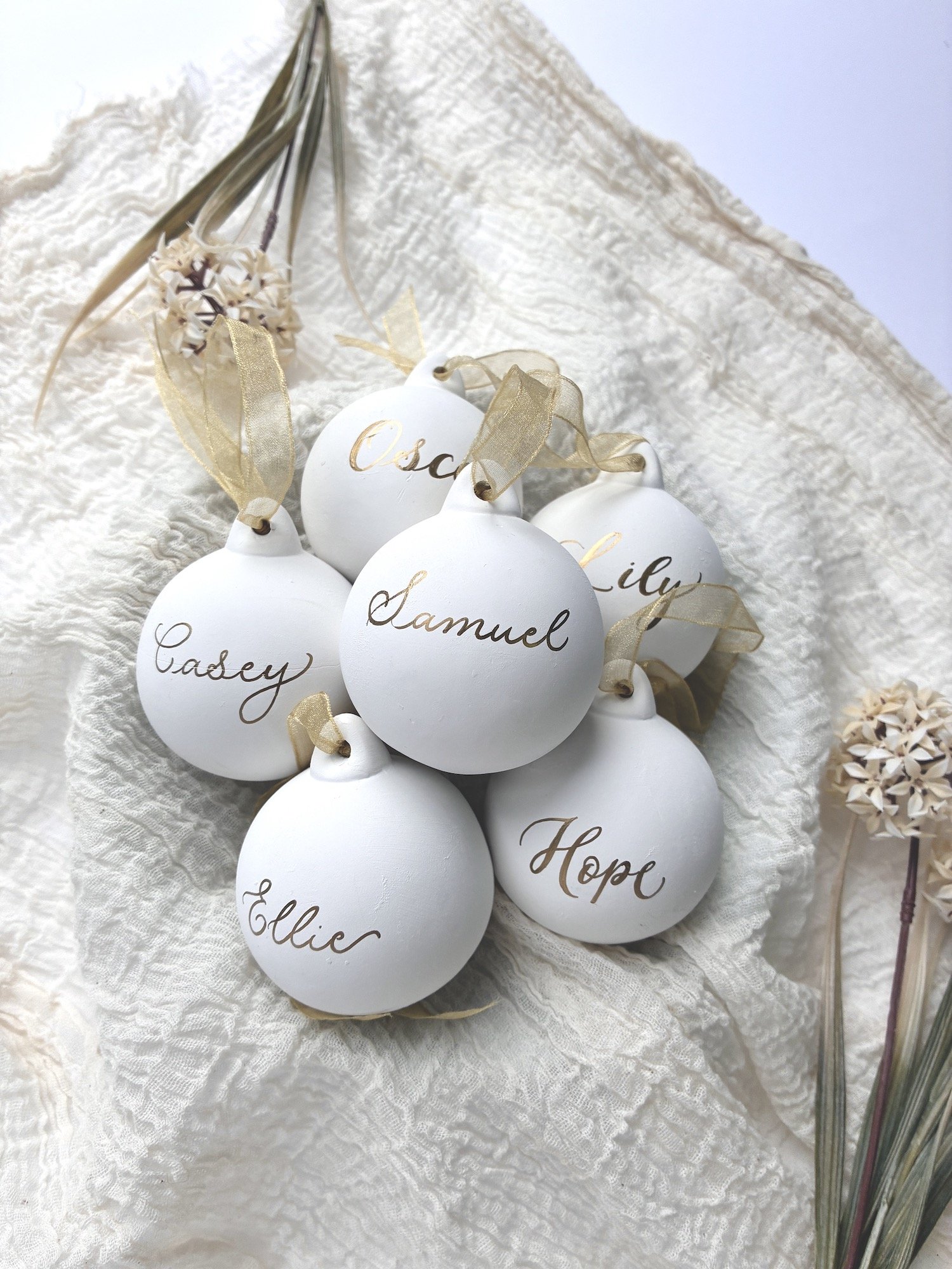 Personalised Christmas bauble gold name on white_0775 copy.jpg