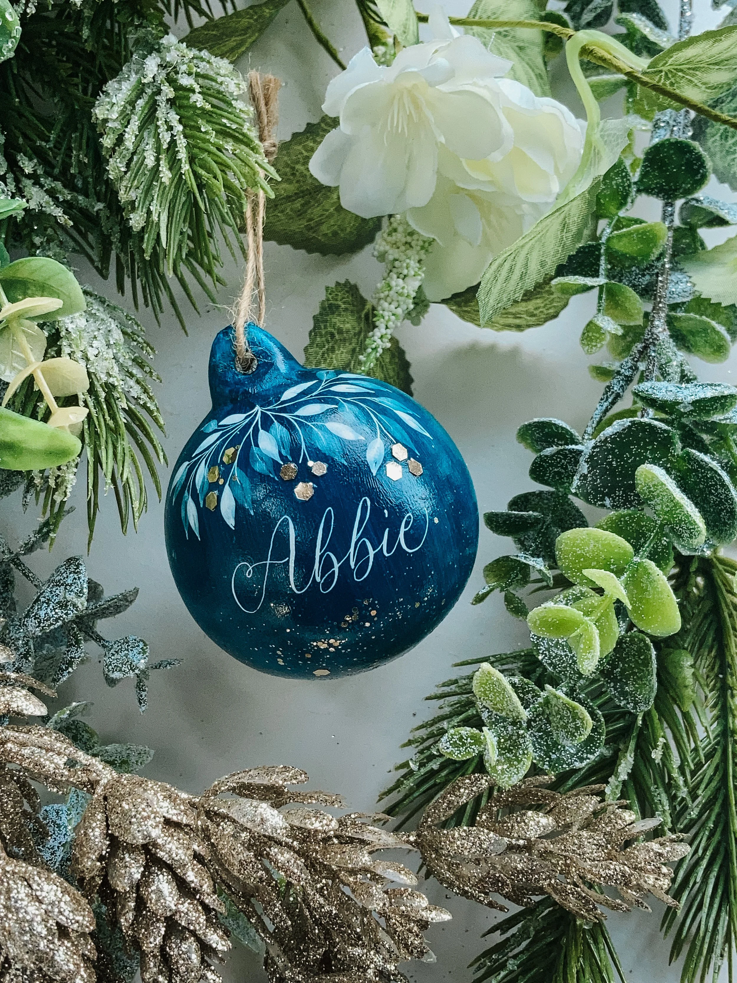 christmas name baubles personalised calligraphy UK-20.jpg