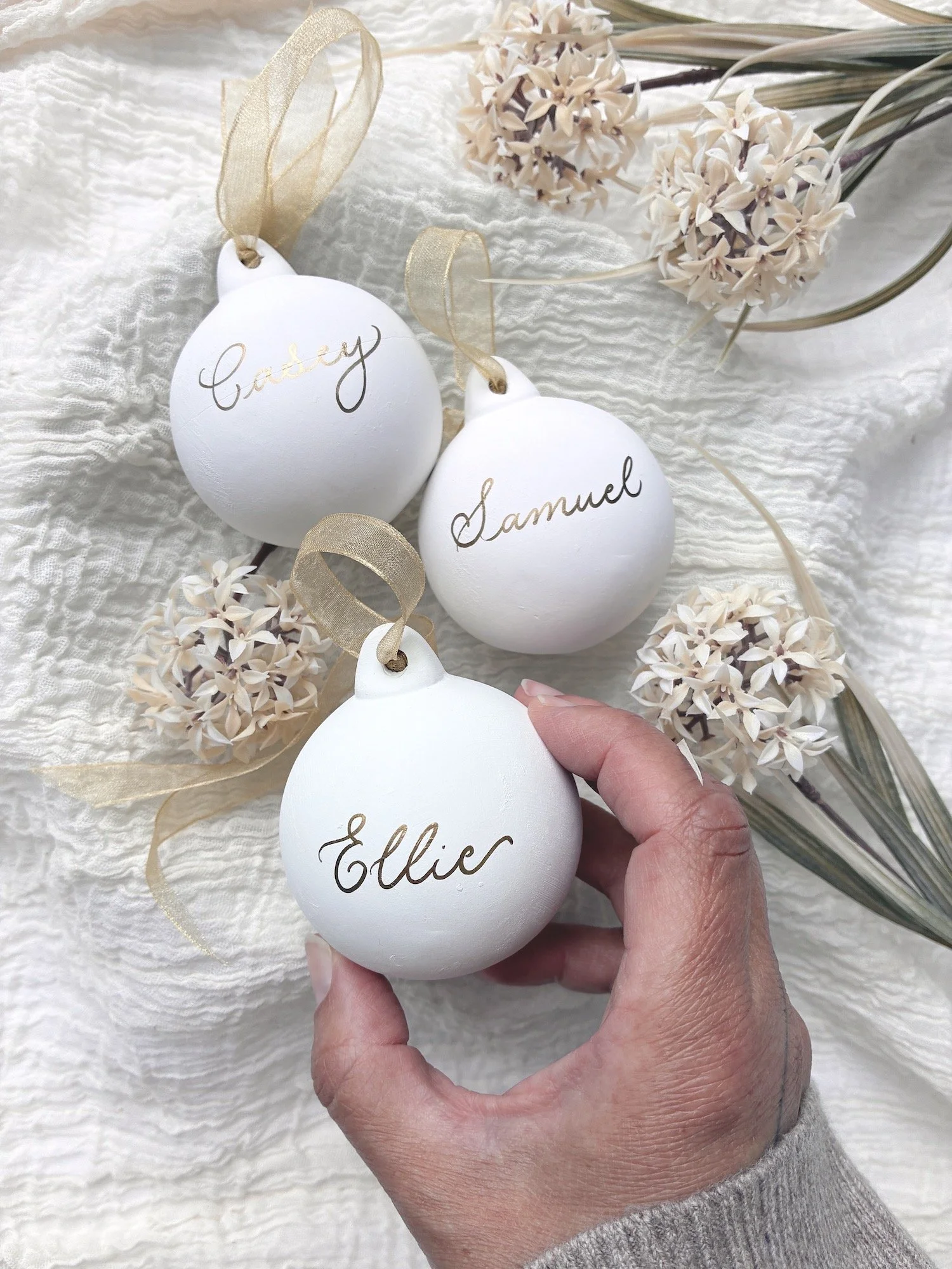 Personalised Christmas bauble calligraphy white and gold_0795 copy.jpg