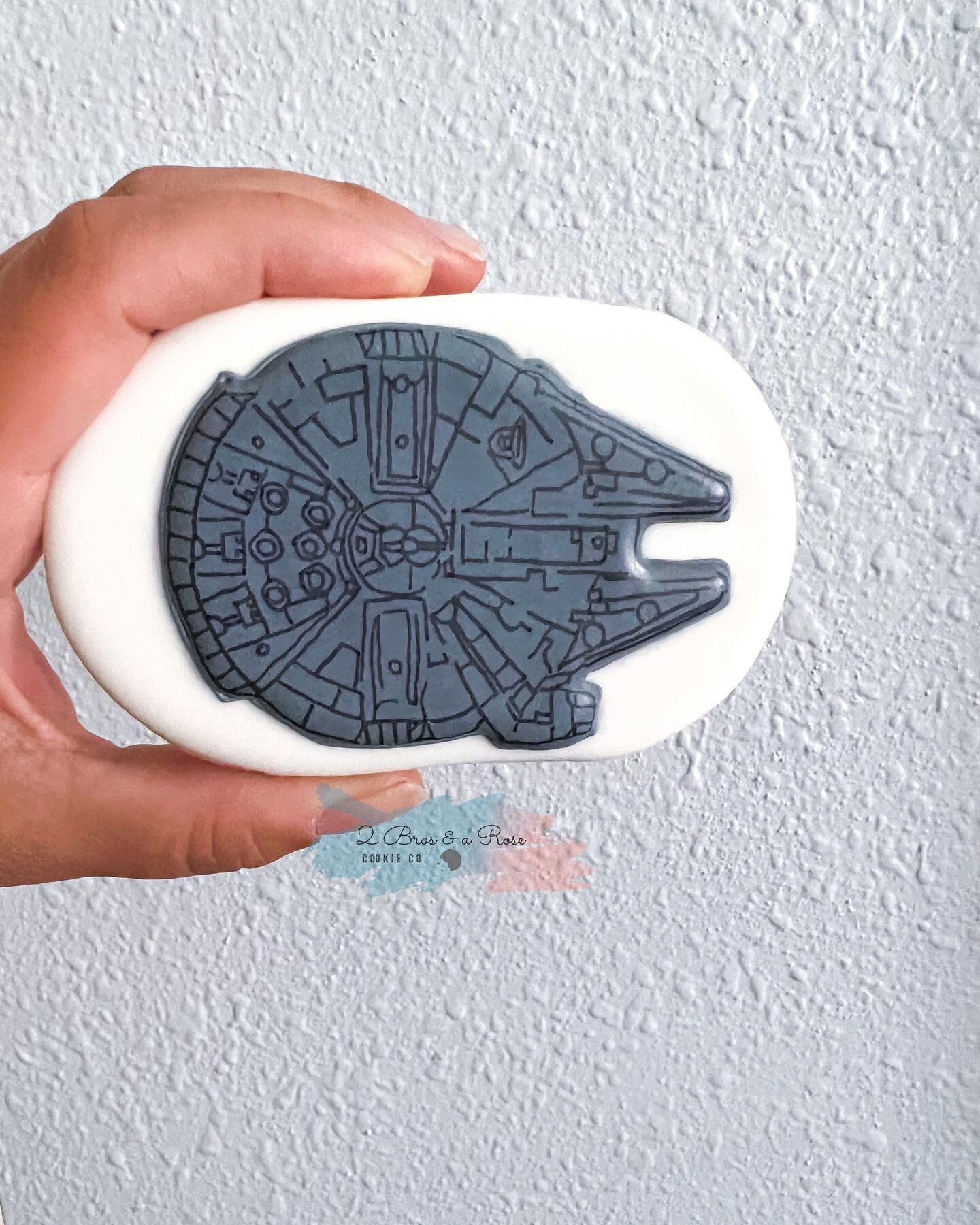 May the 4th be with you. 🤍