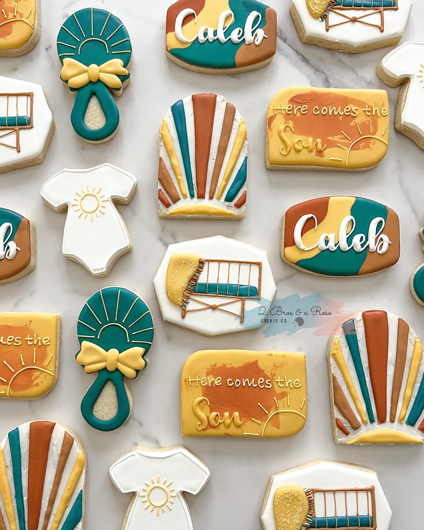 Full set Friday with one of my favorite themes I&rsquo;ve been asked to create. ☀️

I love creating cookies for every celebration and just because moment, but baby shower cookie sets get me every time. 🥰 

I&rsquo;m now in a different stage of life 