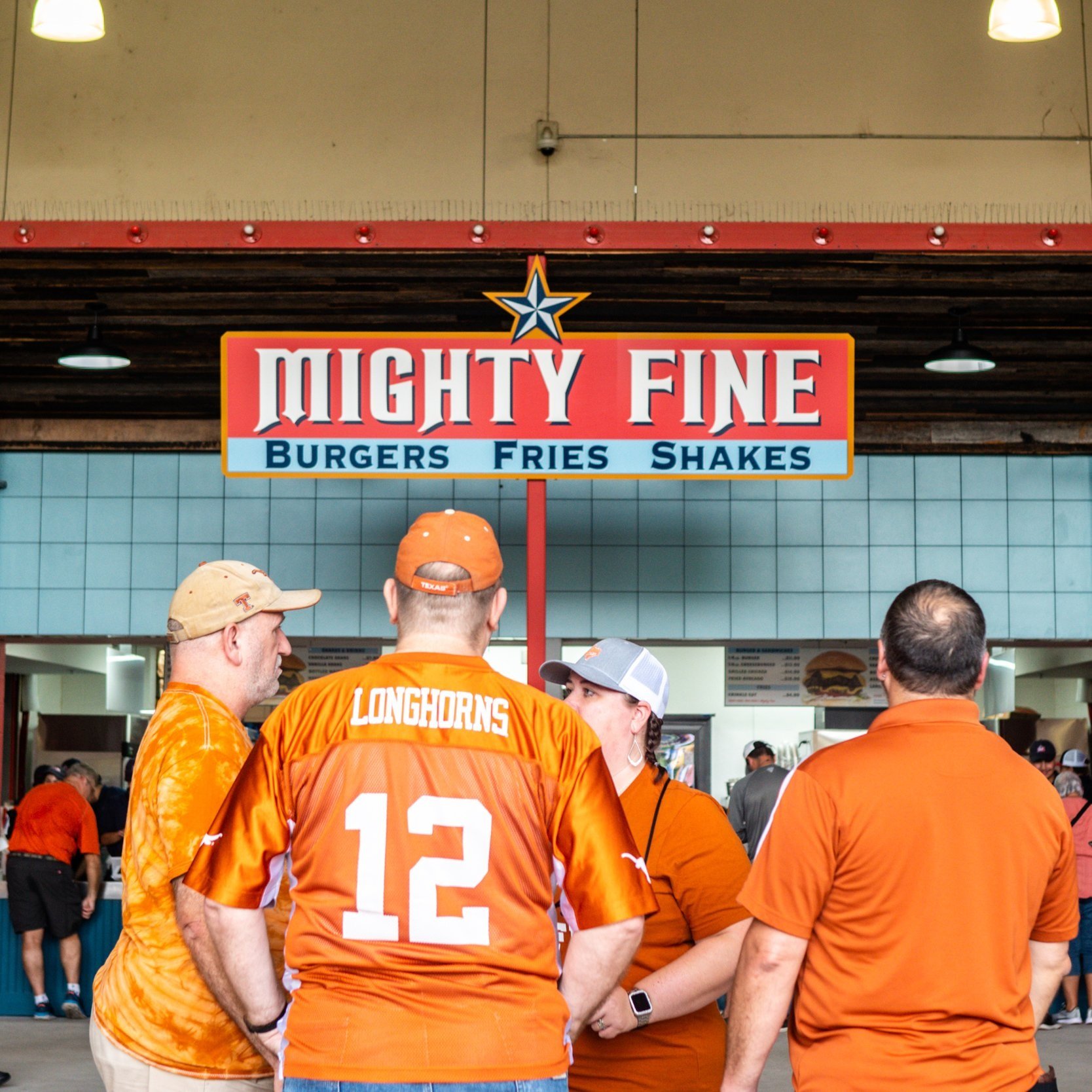 DKR STADIUM GATE 8