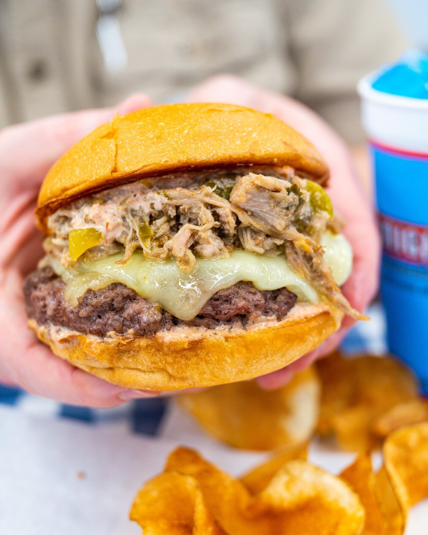 Hatch please! 🌶️

Try our 𝐇𝐚𝐭𝐜𝐡 𝐂𝐡𝐢𝐥𝐞 𝐏𝐨𝐫𝐤 𝐁𝐮𝐫𝐠𝐞𝐫 with a House Beef Patty, Hatch Chile Pork, Jack Cheese, Pico de Gallo, and Salsa Ranch &mdash; all month long. 🍔