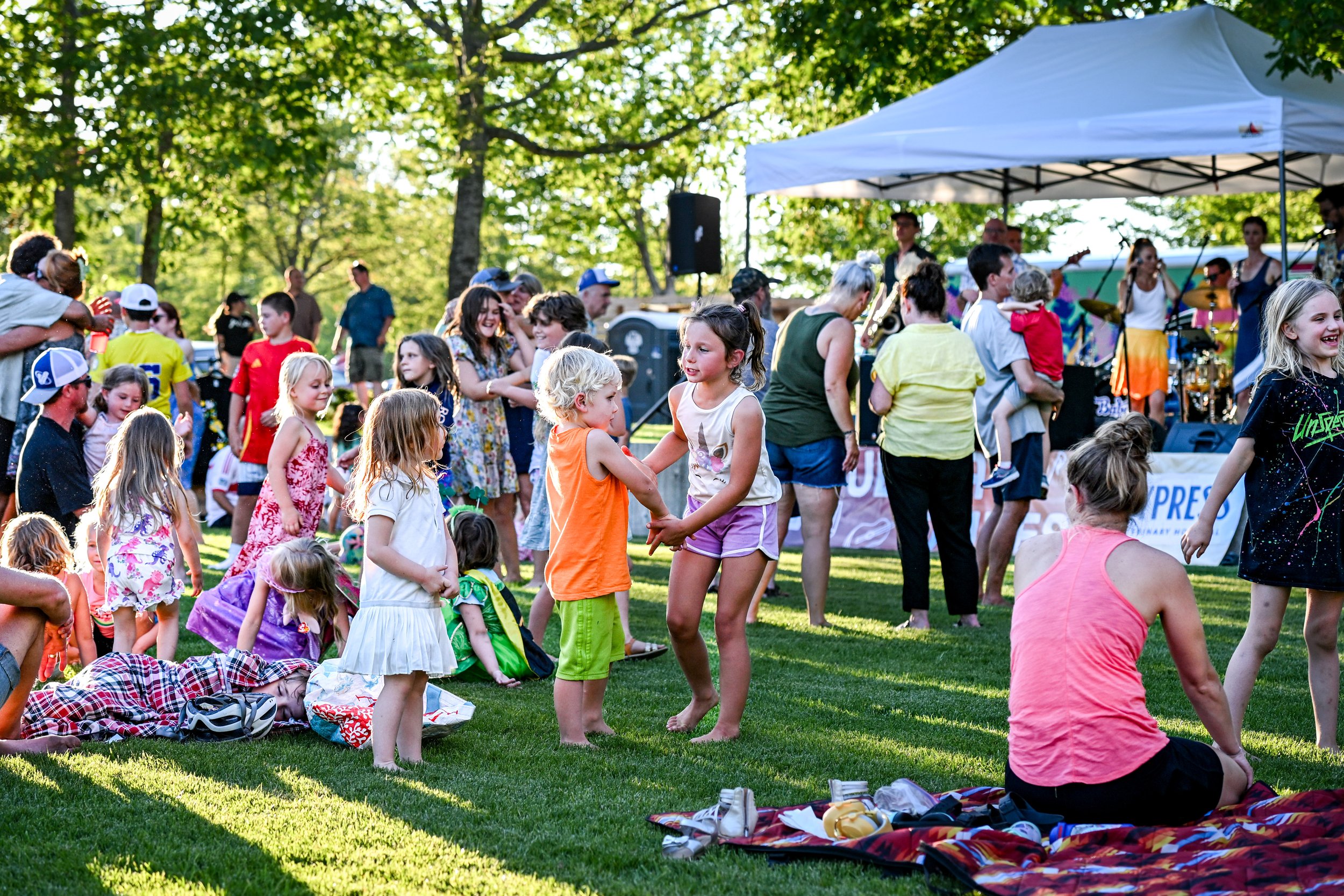 Tuesday Tunes featuring Brie Mueller Band