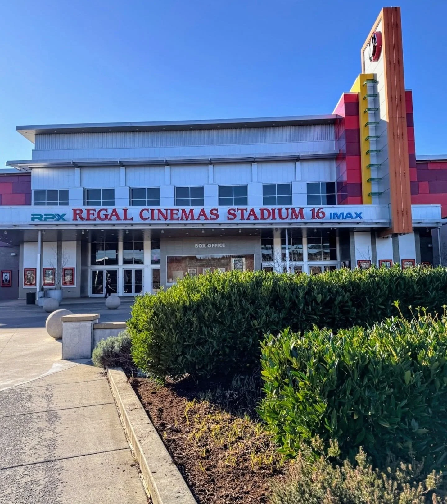 This month, love is in the air and romance is on the big screen 💕

Regal is showing a different heartthrob each day for just $7.99 all month. Perfect for Galentine's day, date night, or some solo movie time.

From nostalgic favorites to classic rom-