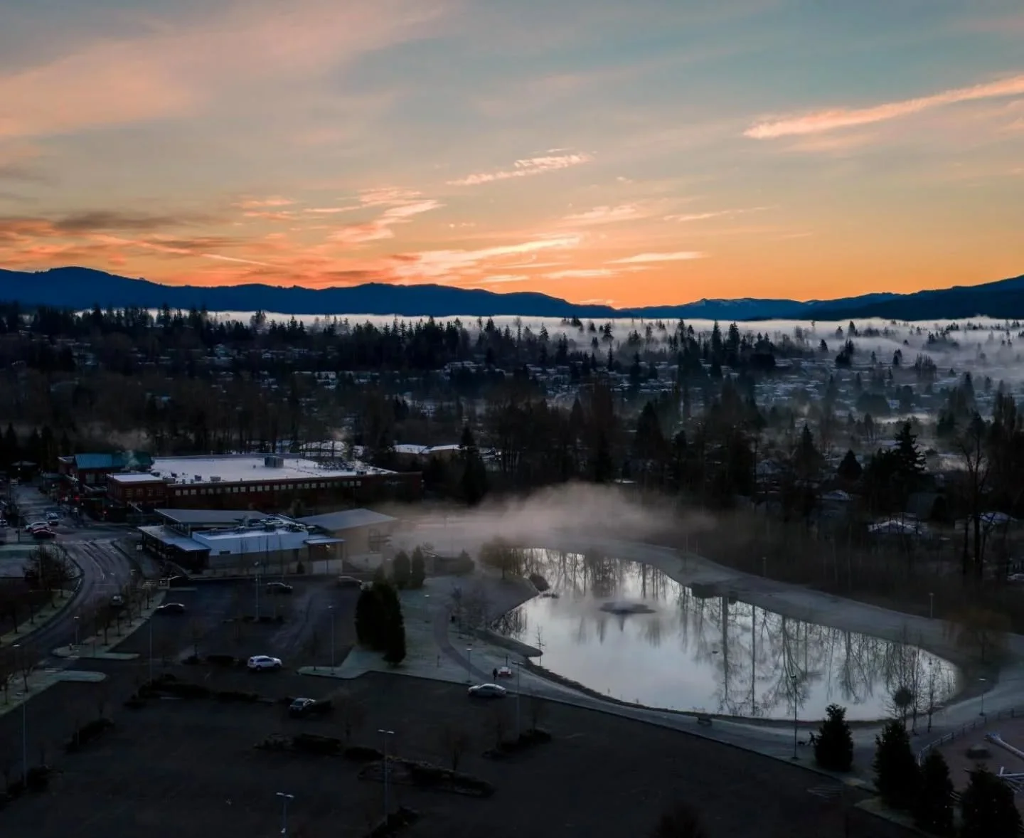 Getting outside doesn't have to be complicated&mdash;even when the mornings are chilly, days are short, and the weather is wet.

The pond loop right in Barkley Village is a quarter mile&mdash;perfect for a quick walk without going far.

Want more? Ta
