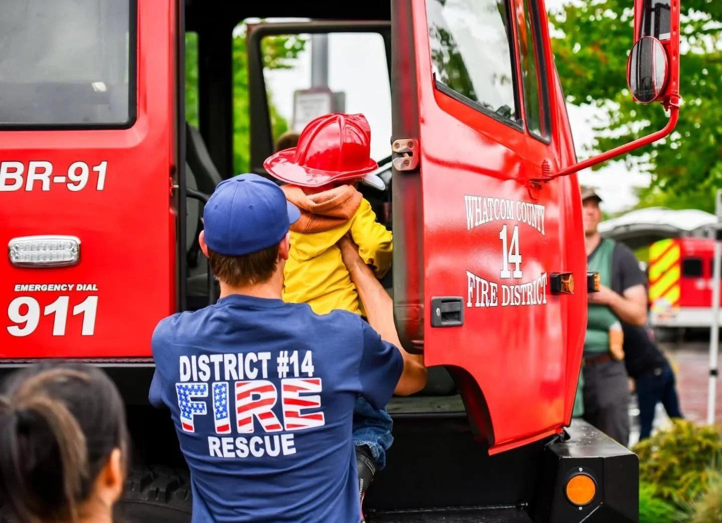 🚒 Families, mark your calendar for the 15th Annual Safety Fair!

On Saturday, June 6, Barkley Village Plaza will be filled with fire trucks, rescue boats, police cars, a rescue helicopter, and more.

Bring your bike and helmet for the @wmbcmtb -spon