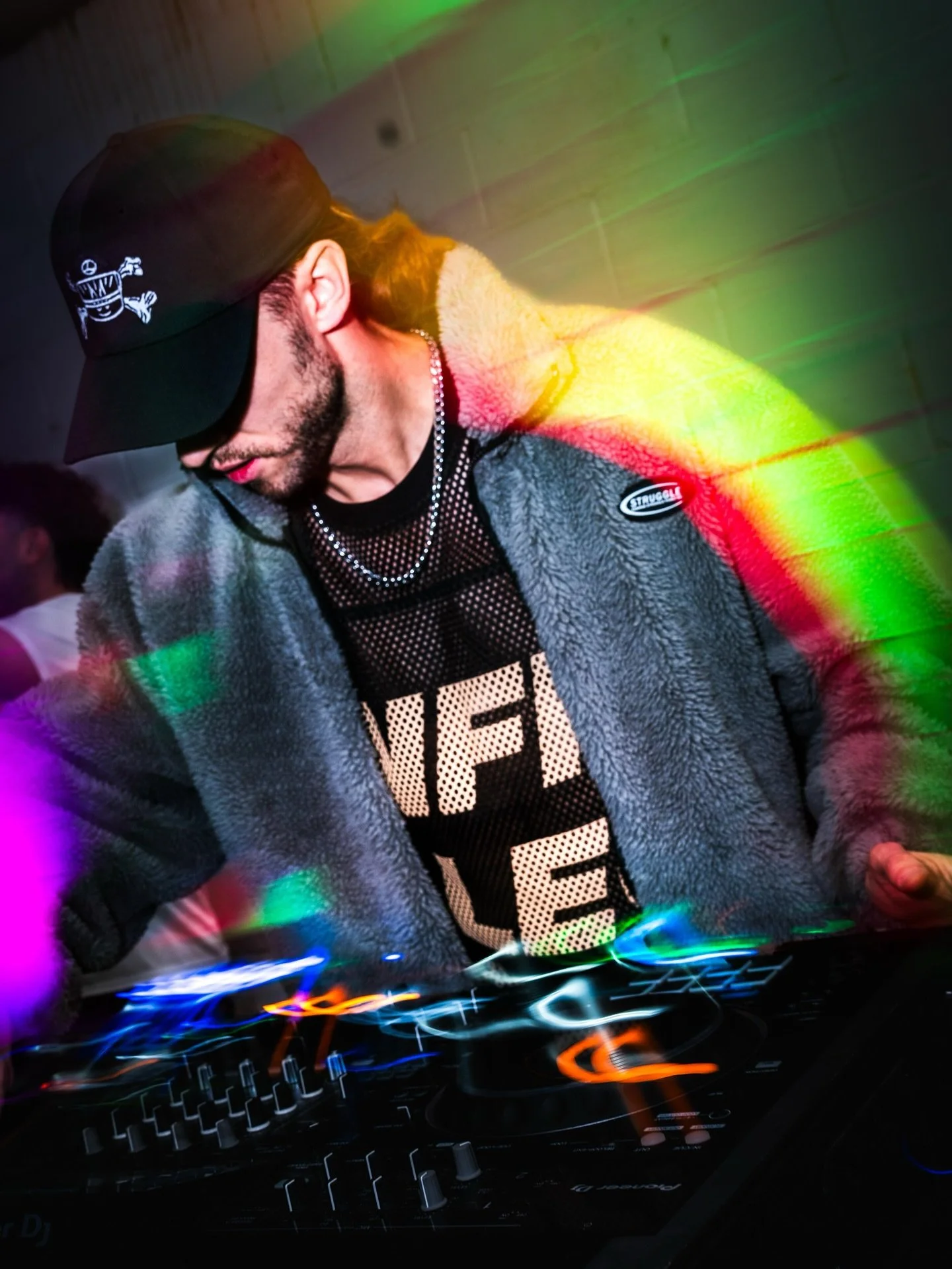 Motion and color! Got to shoot some cool shots for @superfuturedj at the after show. Thanks to @synlab.design for the chance to shoot these. 
&bull;
&bull;
&bull;
&bull;
&bull;
&bull;
#kansascitymo #edm #bassmusic #dj #creative
