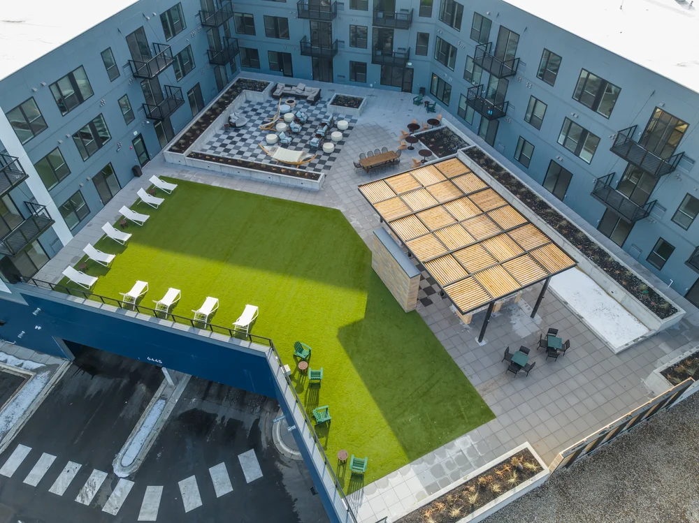 Lynvue 12.6.23-5.jpg