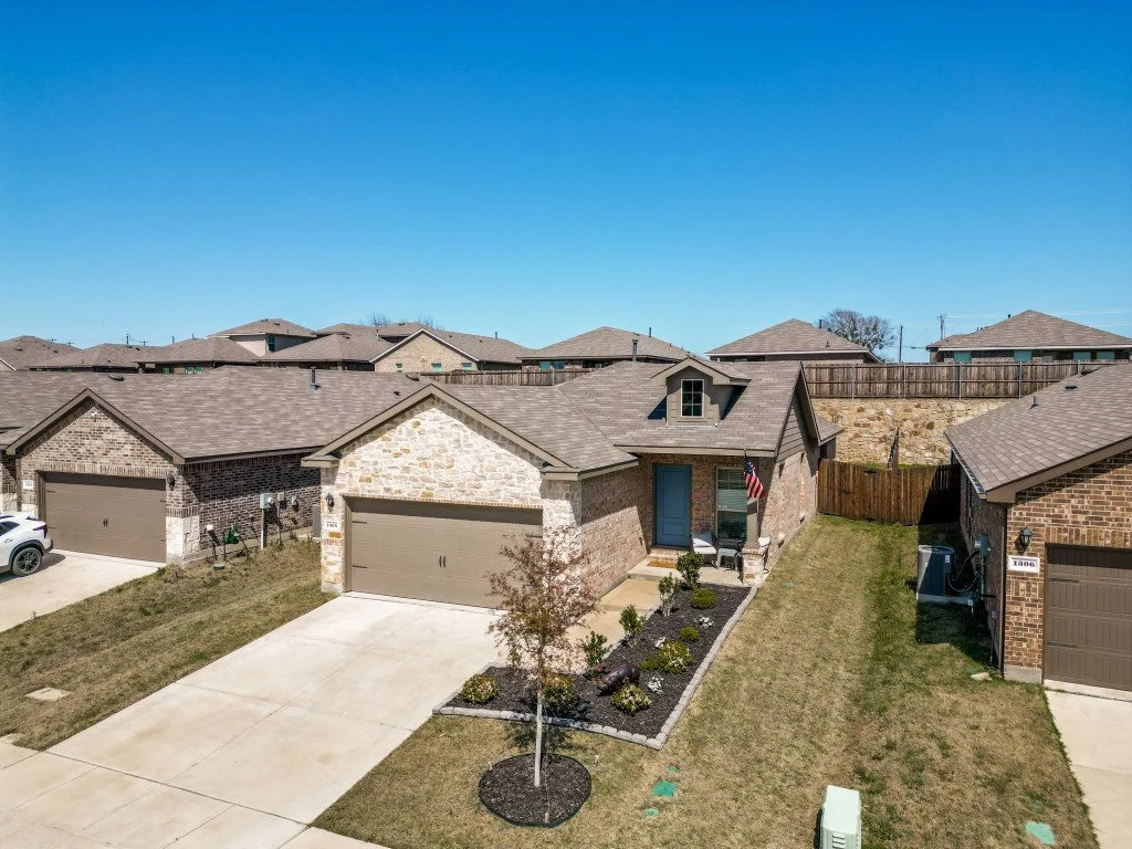 1308-draper-ln-forney-tx-75126-MLS-24.jpg