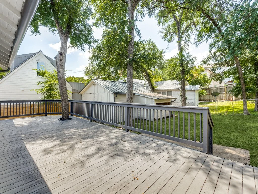207-e-33rd-st-austin-tx-78705-MLS-24.jpg