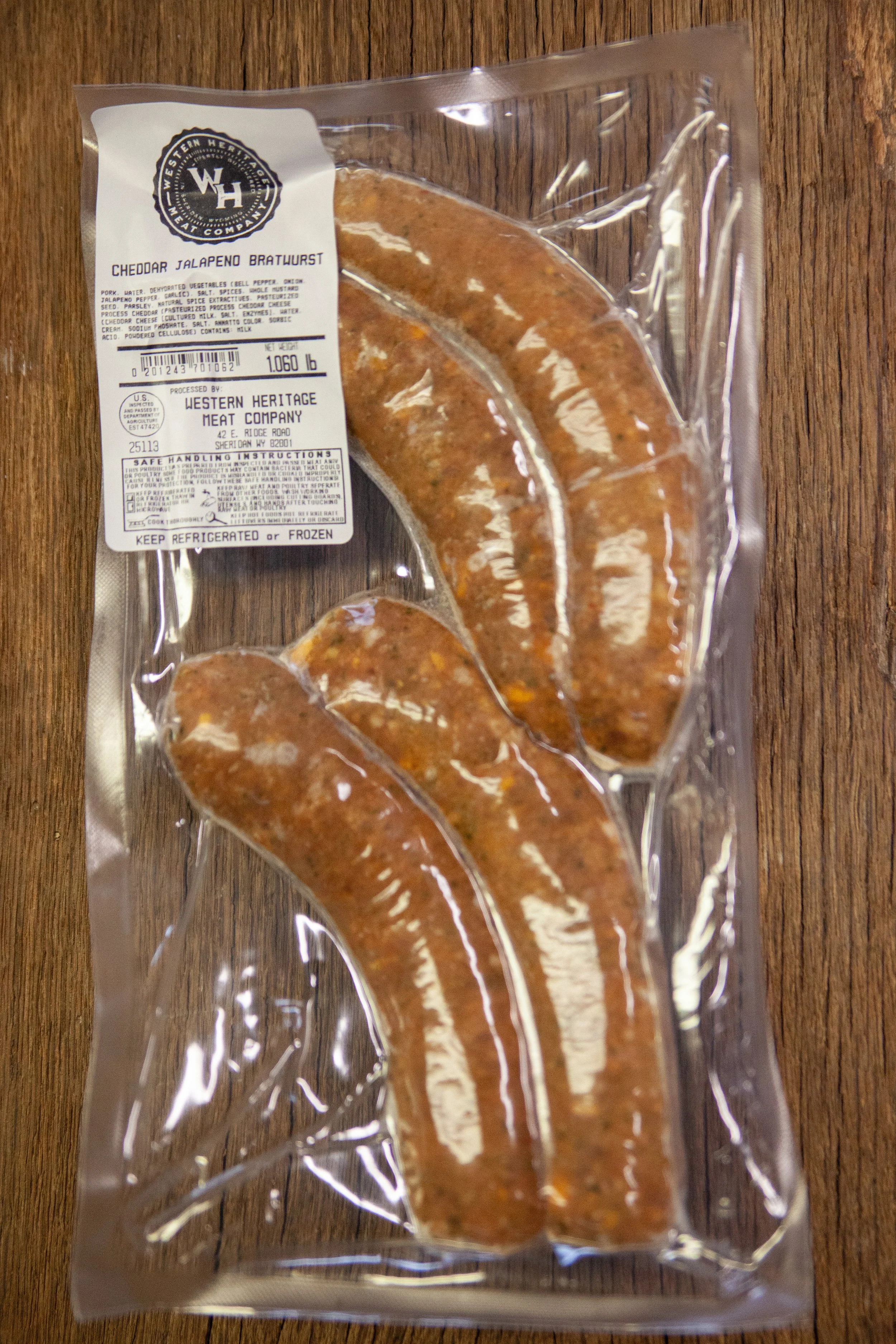 Cheddar Jalapeno Bratwurst