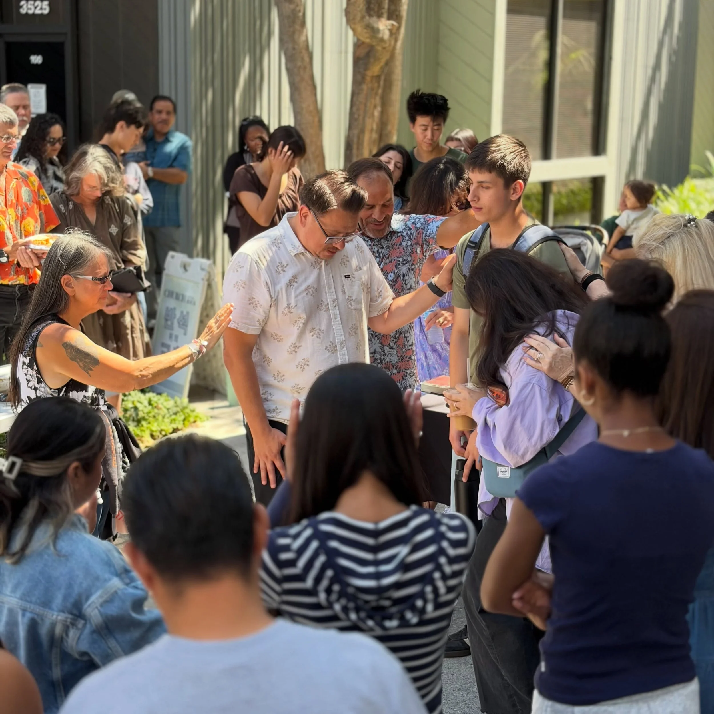 What a weekend! As we studied on Sunday, the tomb is empty, the Lord is risen, and our hope is in Him! Praying that you would have an amazing week looking unto the Lord and glorifying Him in all you do! 🙌🏽