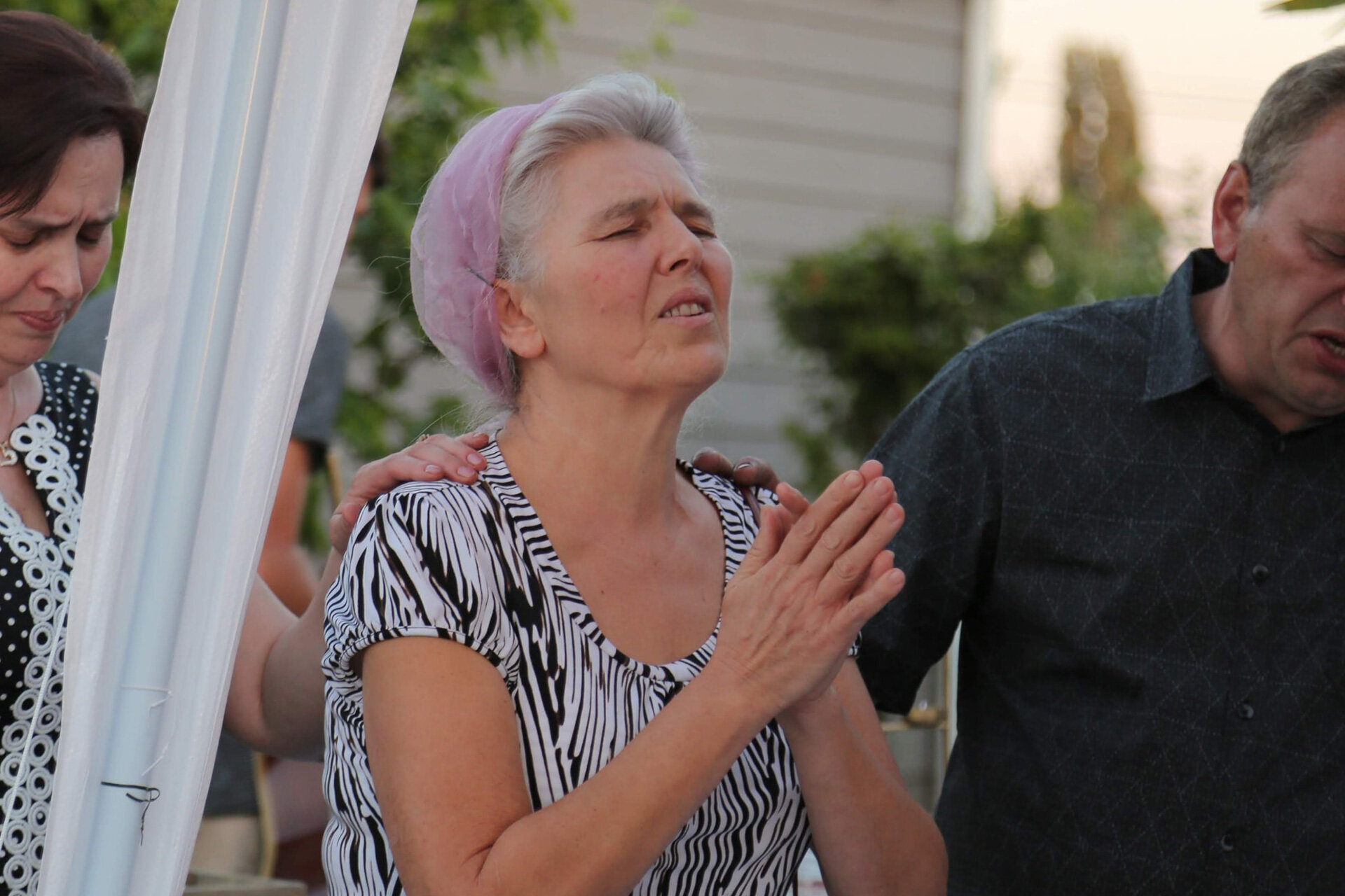 Pray Like Mary Prayed!