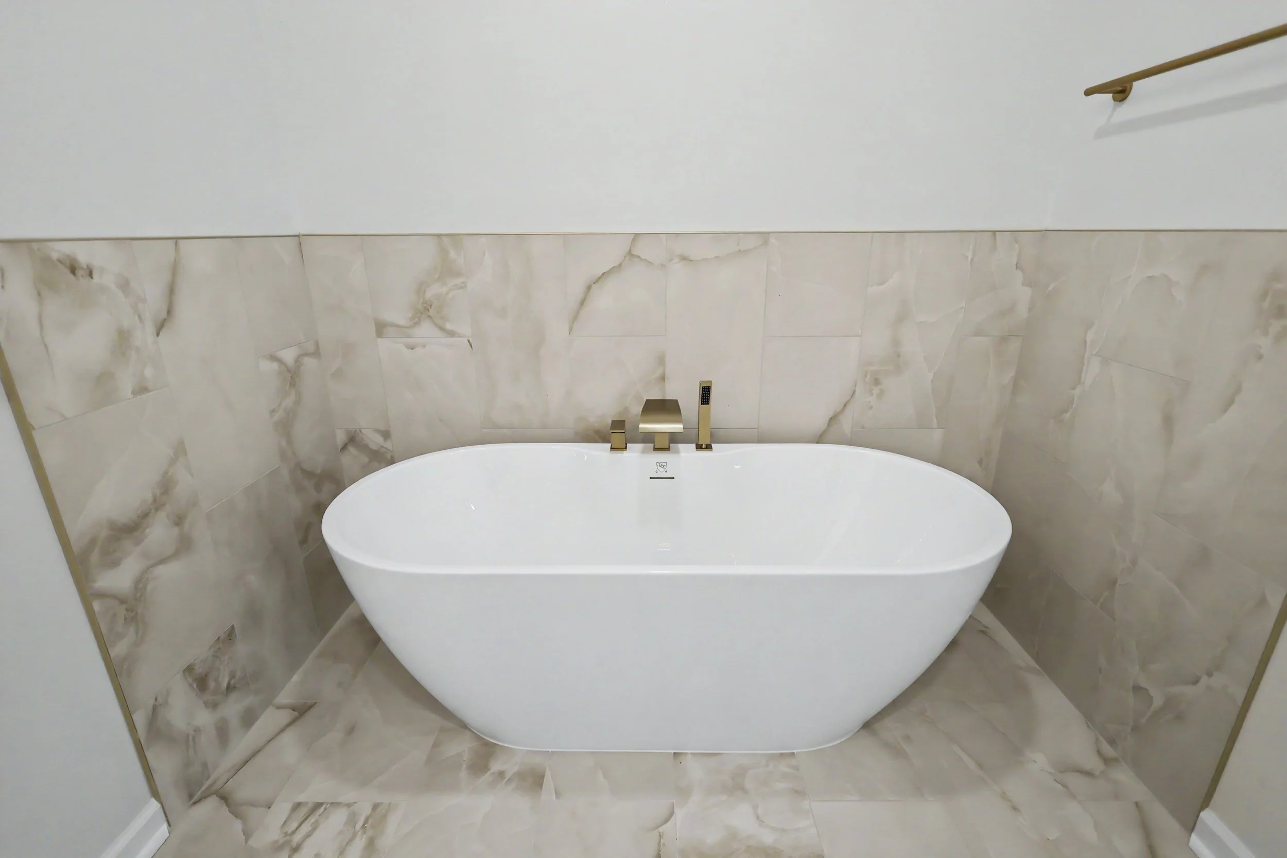 CR12188 (40).jpg
