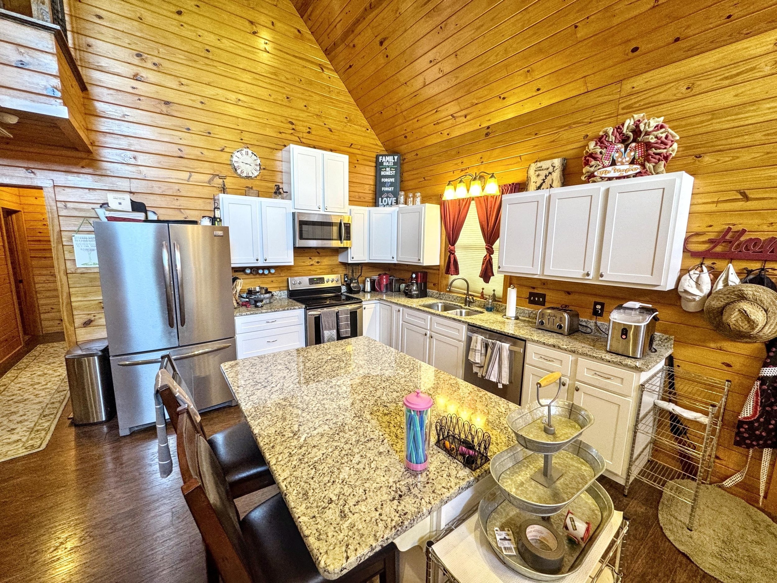 CR11532 (19).jpg