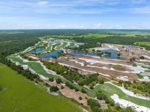 Luxury Living at in Myakka City: Your Once-in-a-Lifetime Opportunity Awaits