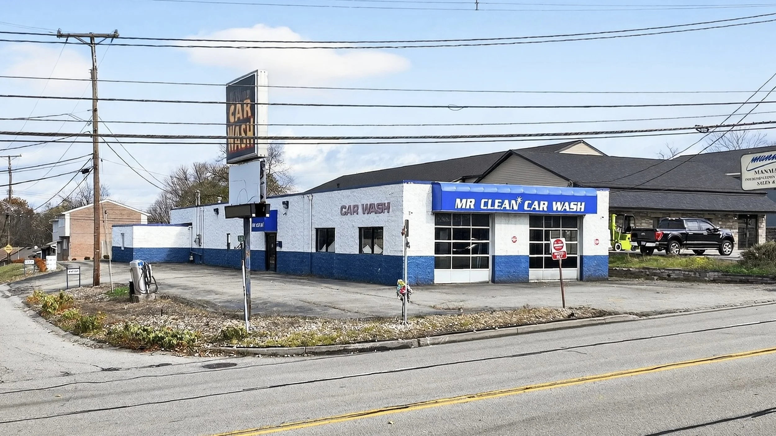 1125 Lincoln Highway, North Versailes 15137
