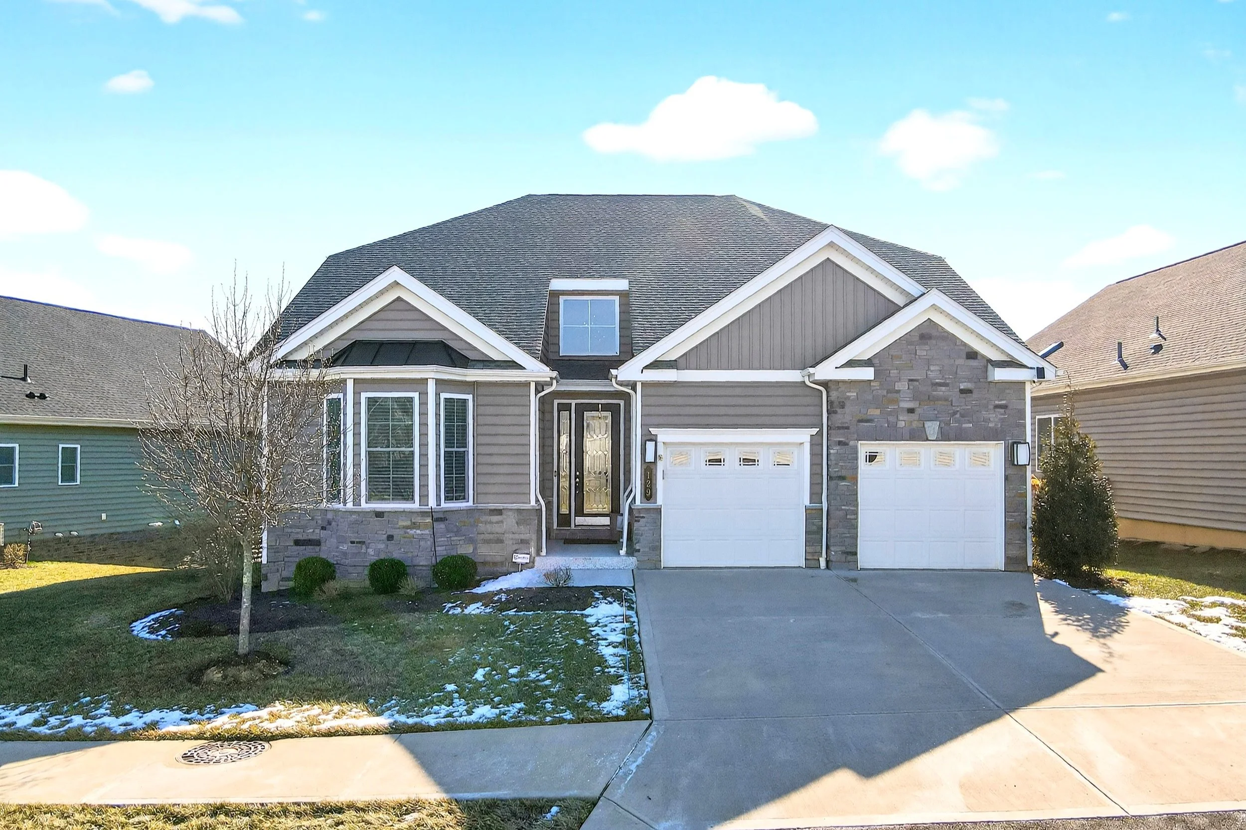 129 Liberty Blvd, Canonsburg, PA 15317