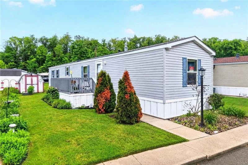 41 Hidden Valley Drive, Finleyville, PA 15332