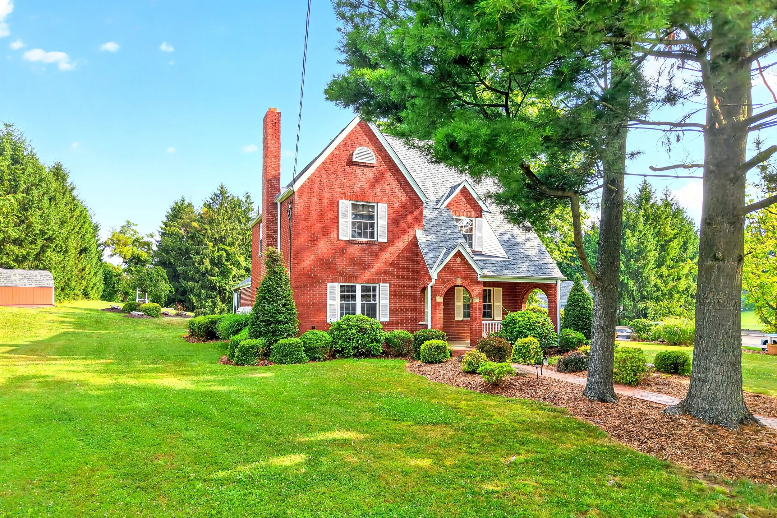 1301 Langeloth Rd, Burgettstown, PA 15021