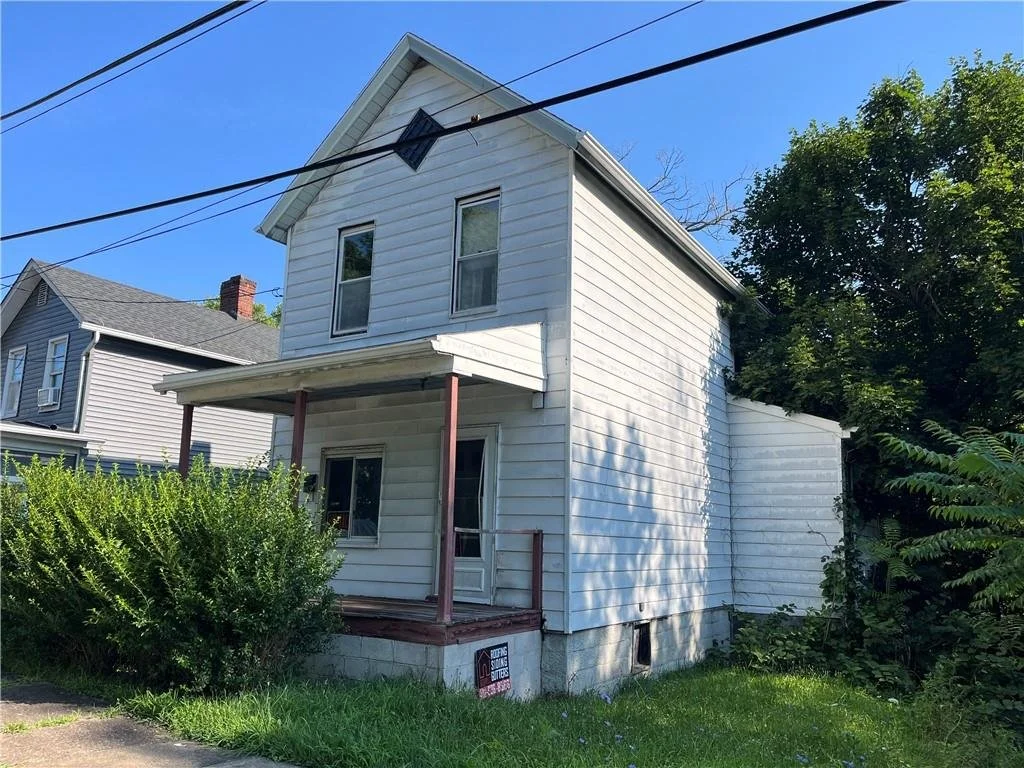 482 Liberty Avenue, Donora, PA 15033