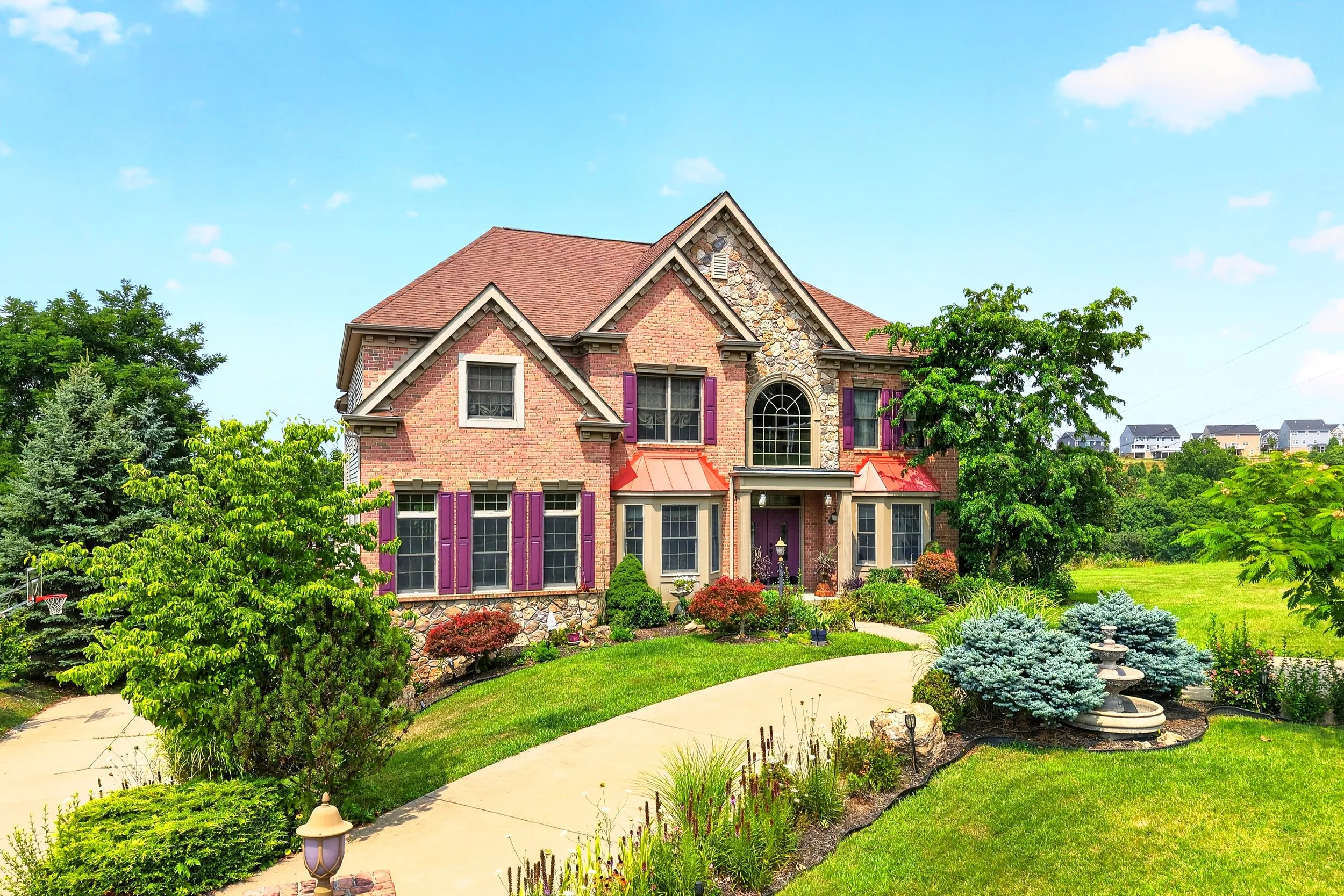 2024 Sterling Drive, McDonald, PA 15057