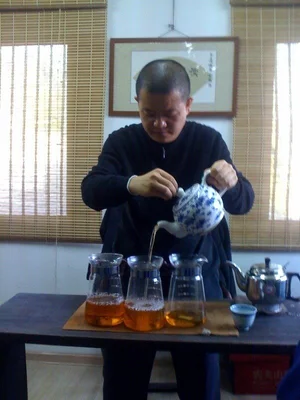 How Long to Microwave a Cup of Water for Tea: Perfect Timing Tips
