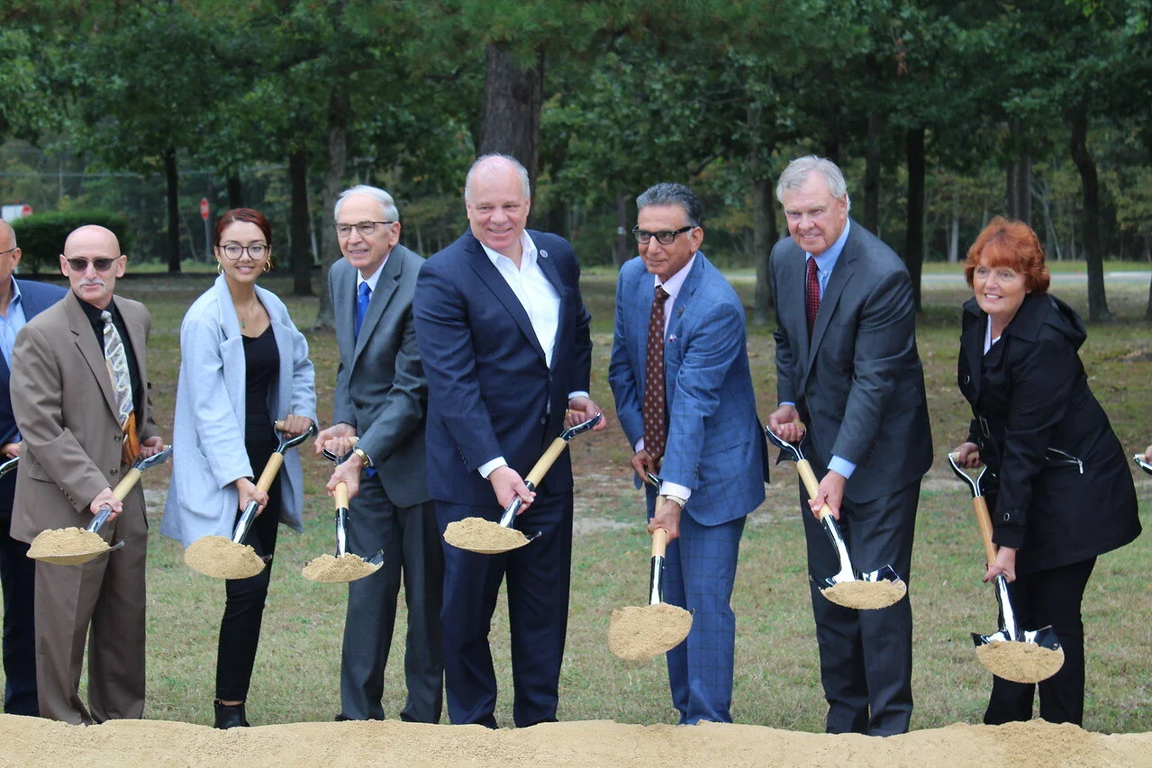 Rowan Medicine Center Photo 10-5-21.jpg