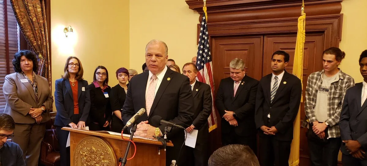 SENATOR SWEENEY ADDRESSES THE NJ PRESS CORP