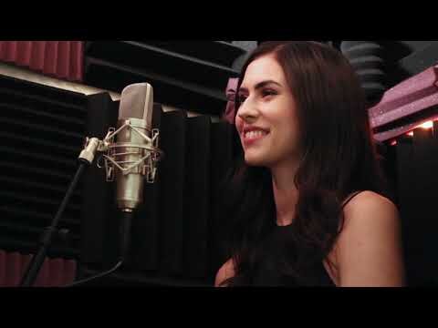 Molly Singing 'Lets play a love scene'