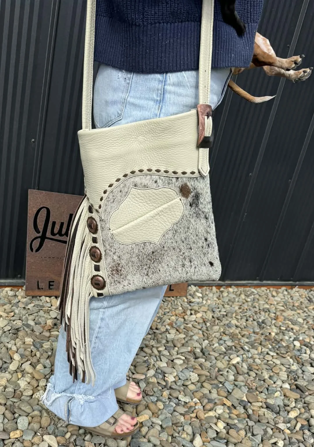 Messenger_creation_2D045B16-FF53-4DF6-B015-D4CC44FE8F01.jpeg (Copy)