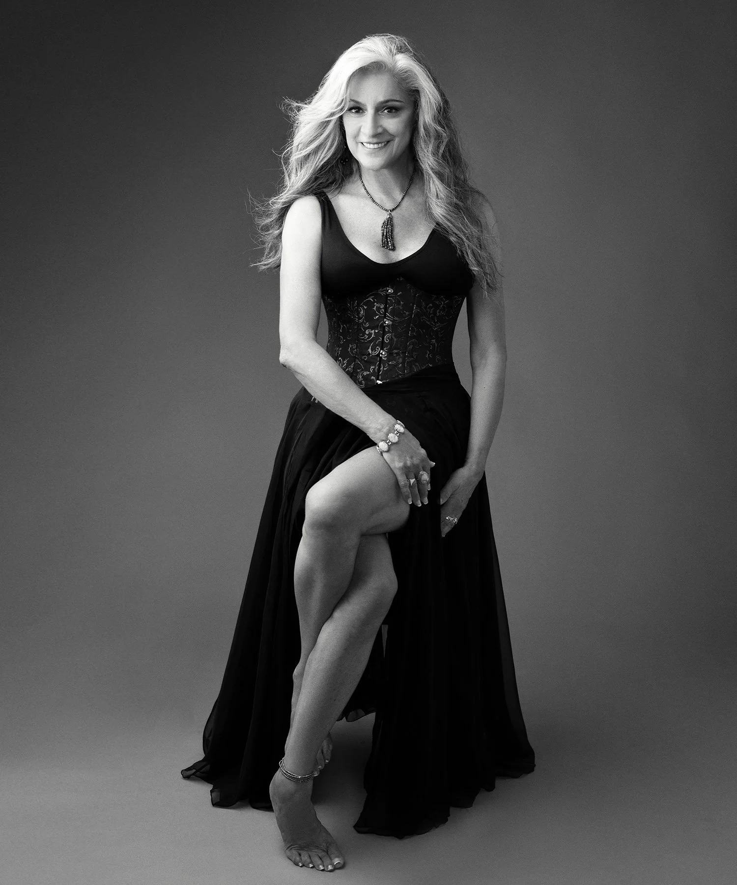 _T4A8180 i bw 16x24 wall portrait 1800x1500.jpg