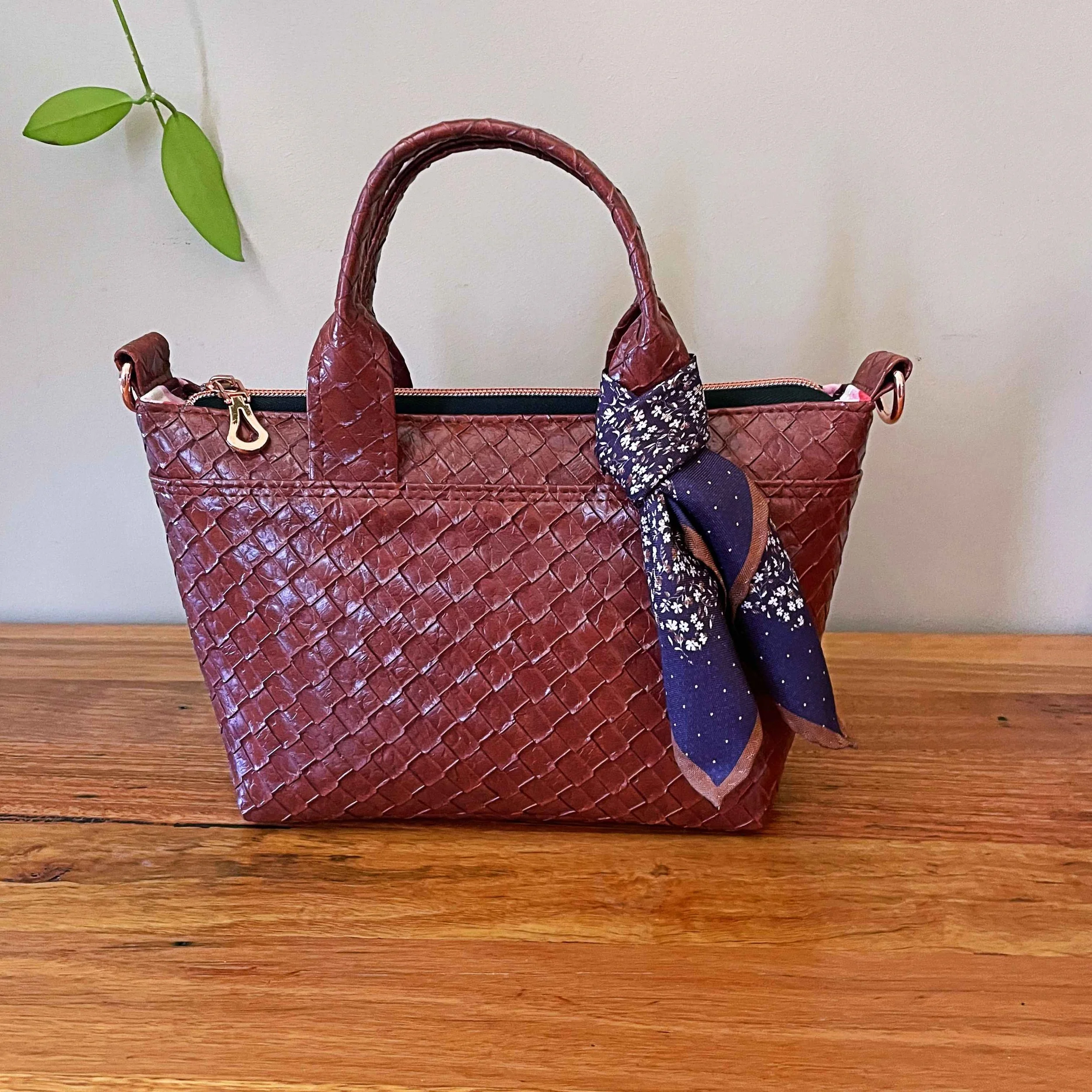 Basket Weave - Totini Handbag