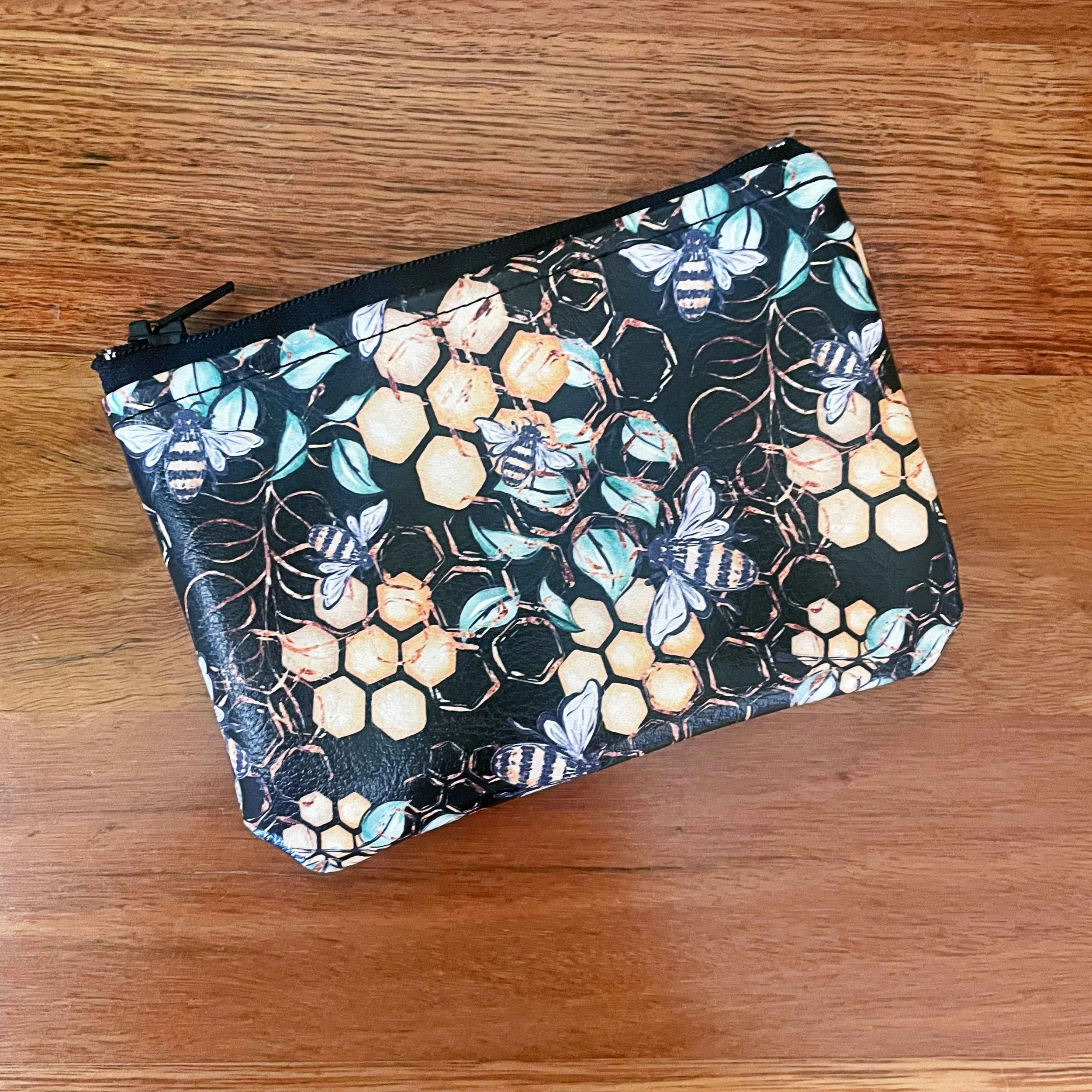 Beehive - Coin Purse