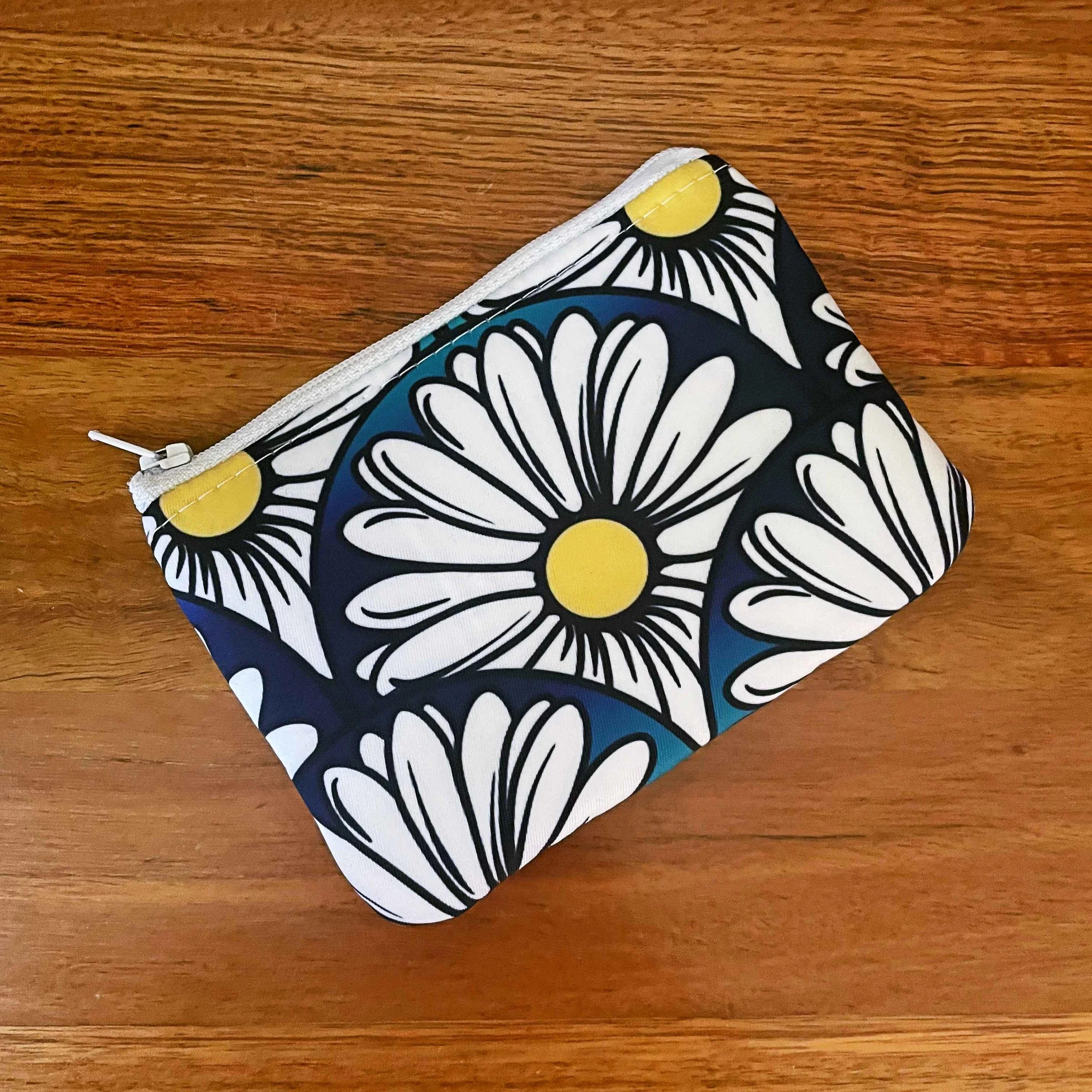 Daisy Scallops - Coin Purse