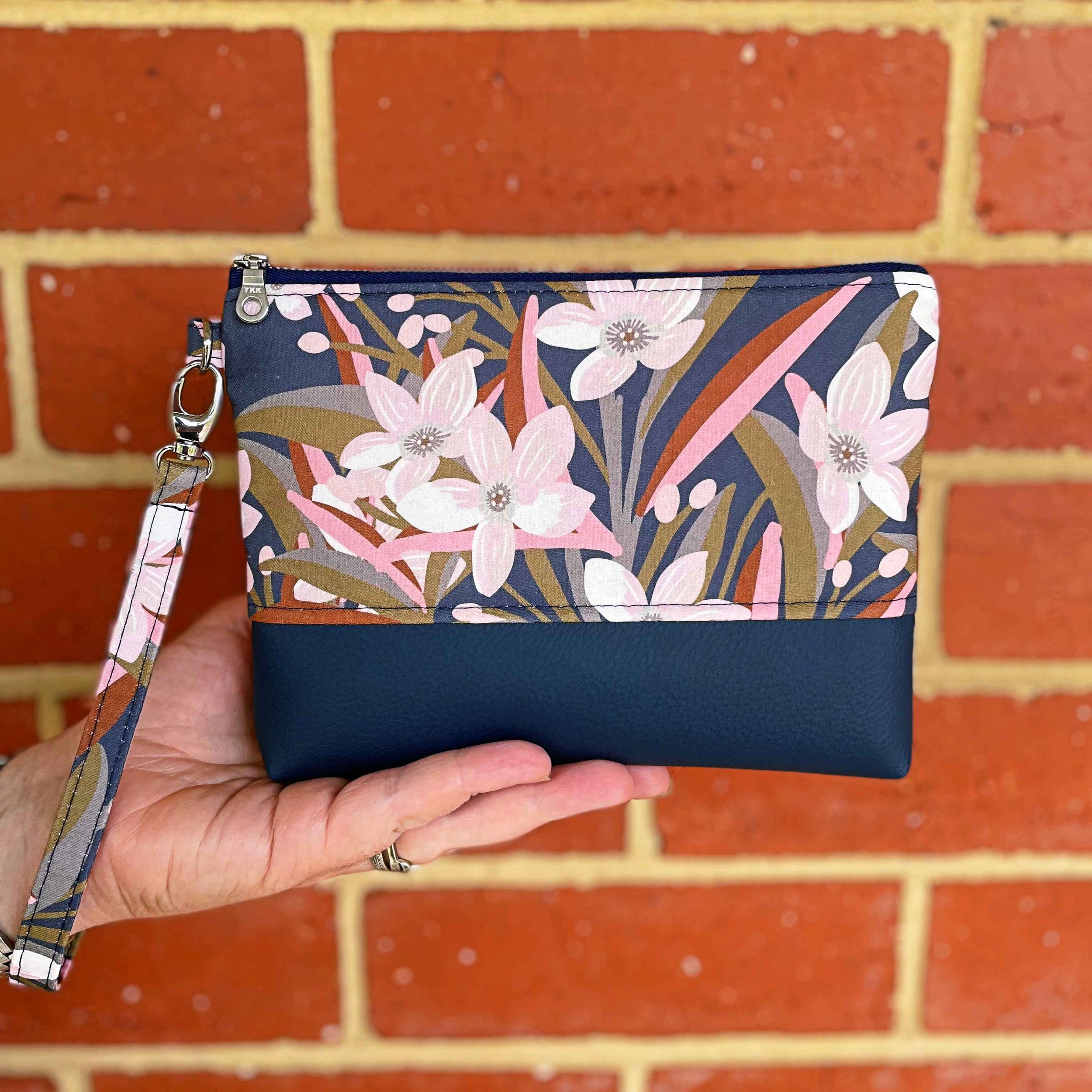 Native Seed - Deenie Wristlet