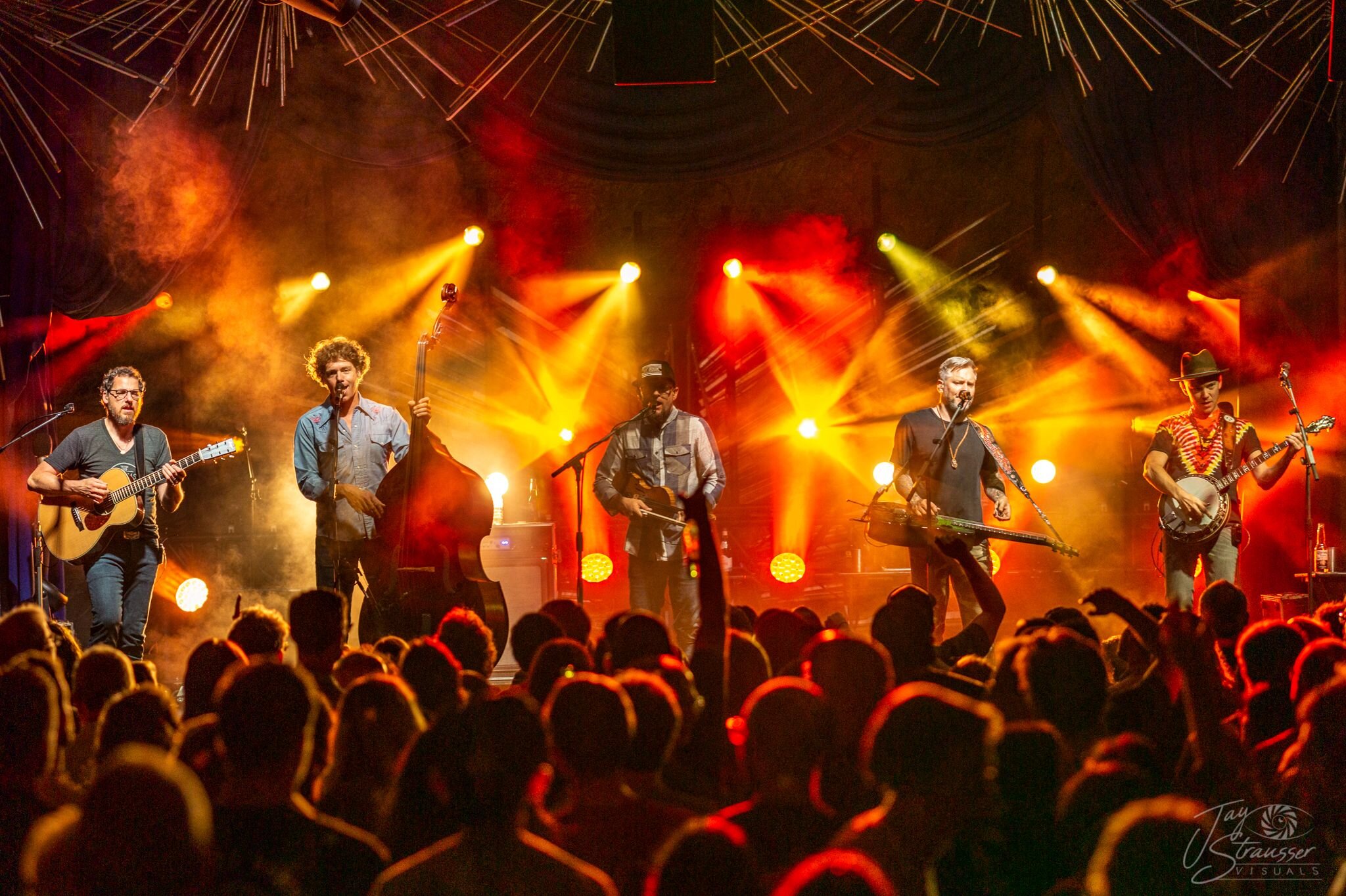 VanHoy Farms Revival Music Series ft. The Infamous Stringdusters, The Travelin' McCourys and Sierra Hull + Justin Moses
