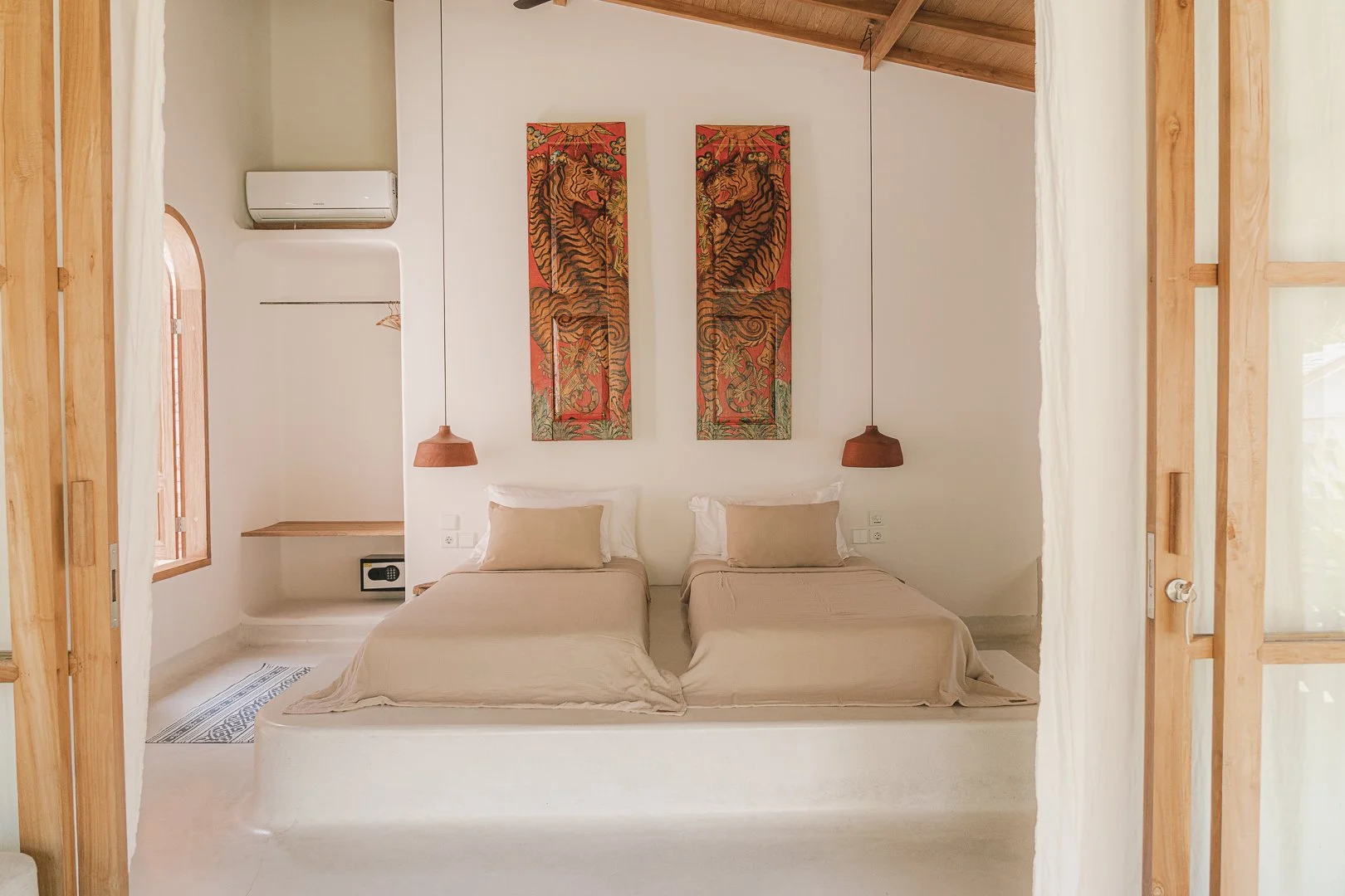 YAMABALIAN_ROOM_SUITE_DOUBLE_DSC06932.jpg