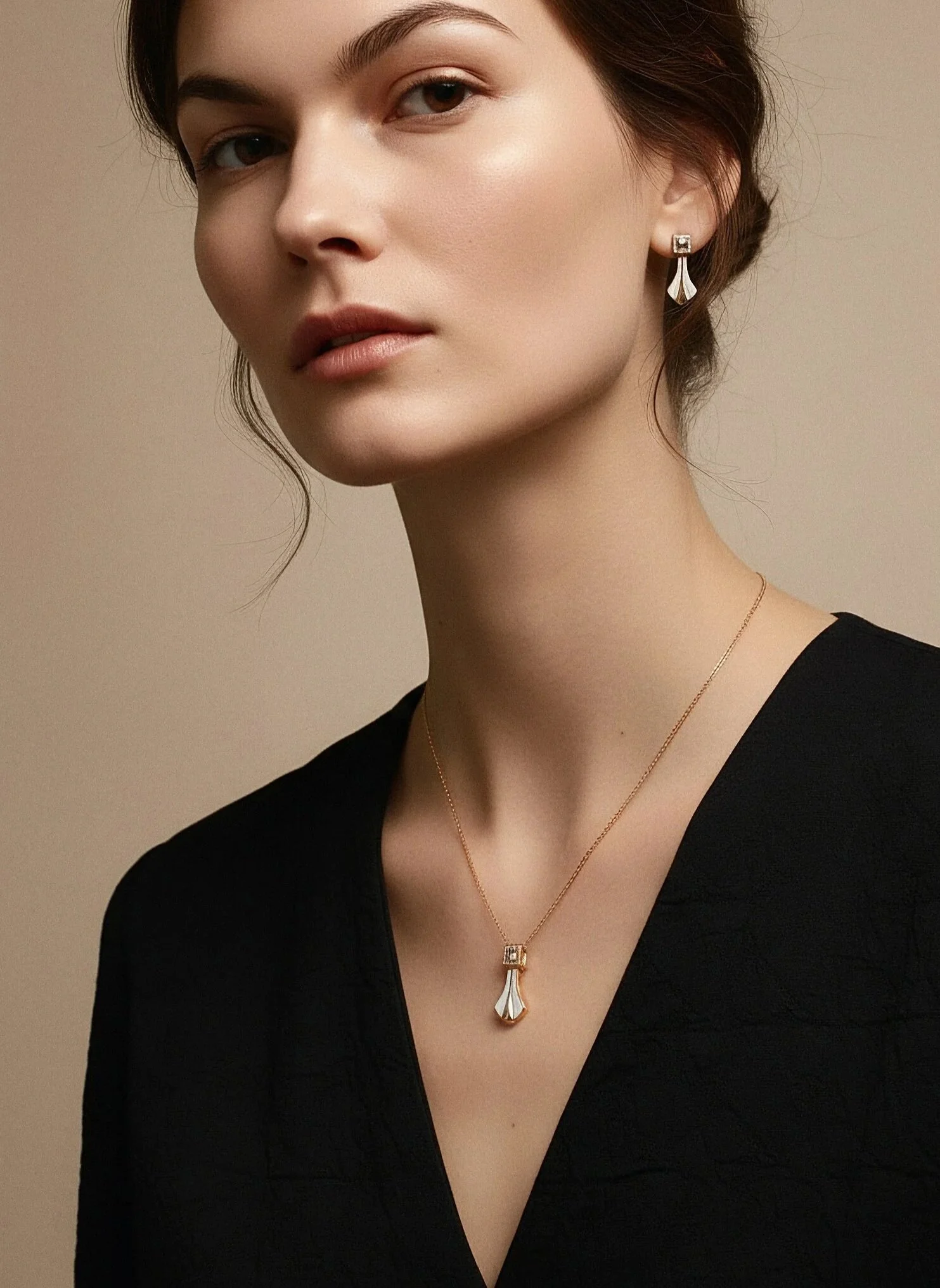Elarae_Drop_Rose_Earrings_Pendant.jpg