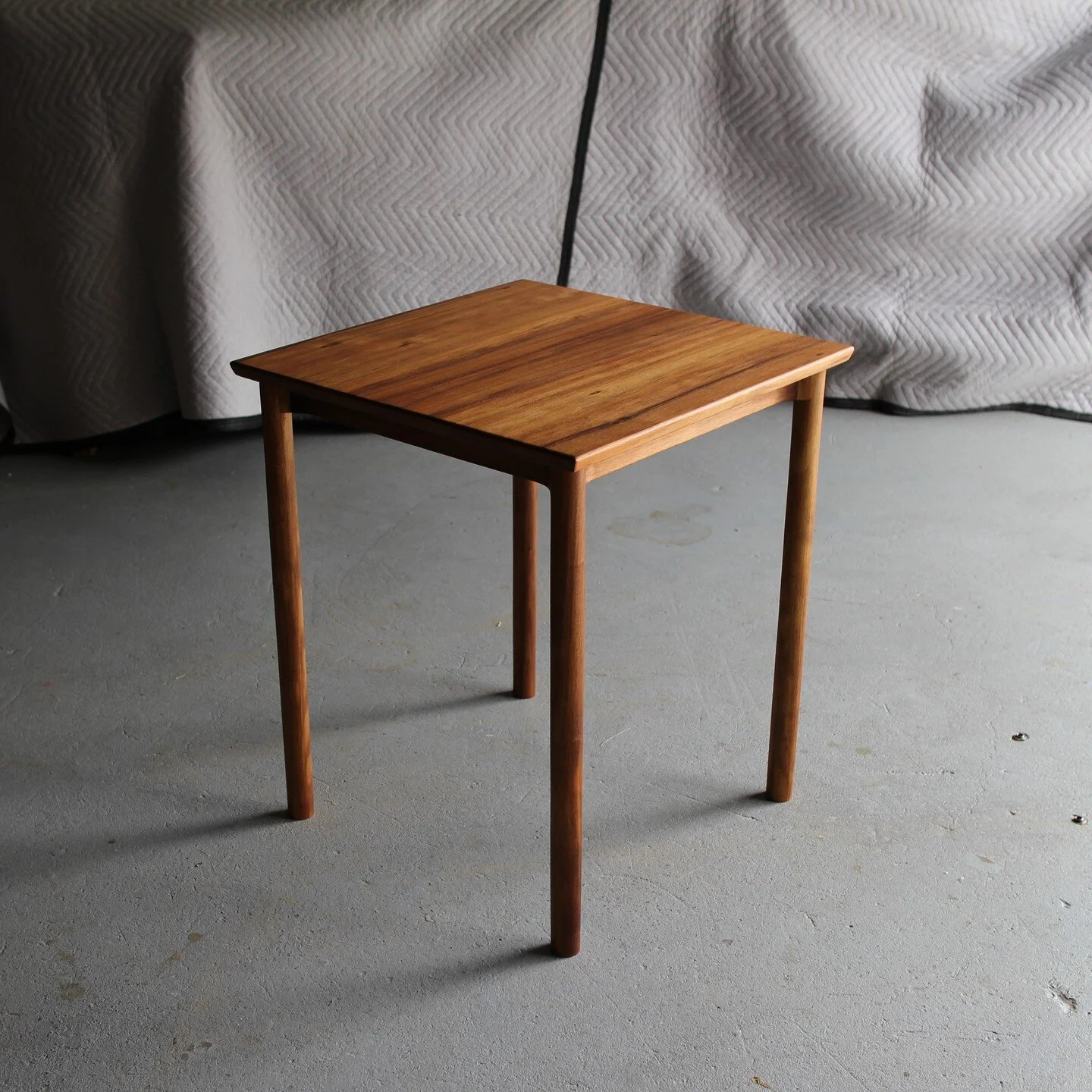 Blackwood side tables. Solid frame with workshop sawn veneers.

#furniture #australianmade #furnituremaker #furnituredesign #woodworking #livosaustralia #sidetable #sidetables #blackwood #veneer #design #interioir #interiorstyling