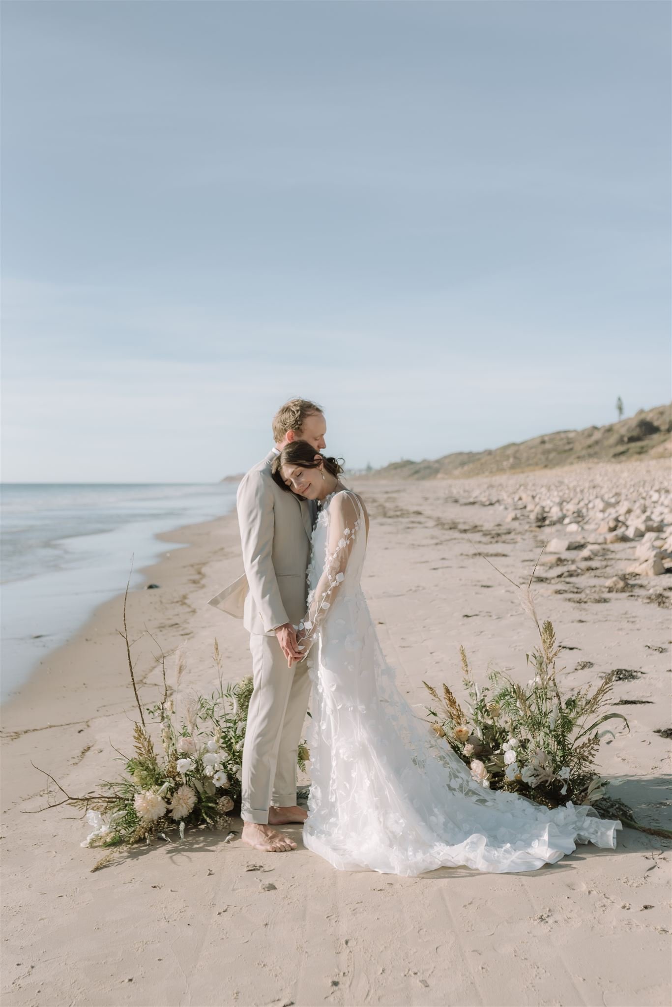 Moana Beach Styled Wedding Portraits-39_websize.jpg