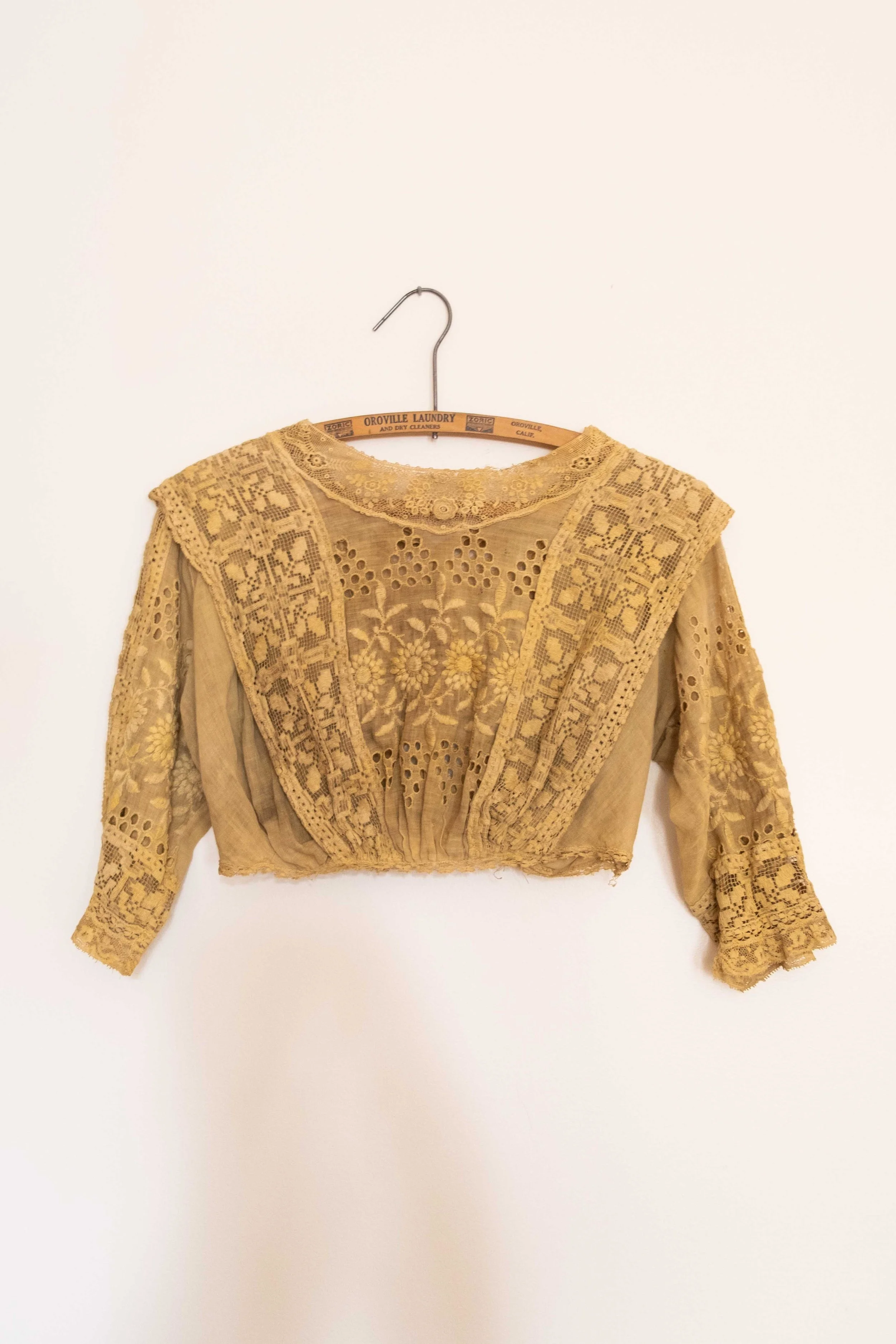 folkling-october-clothes-4.jpg