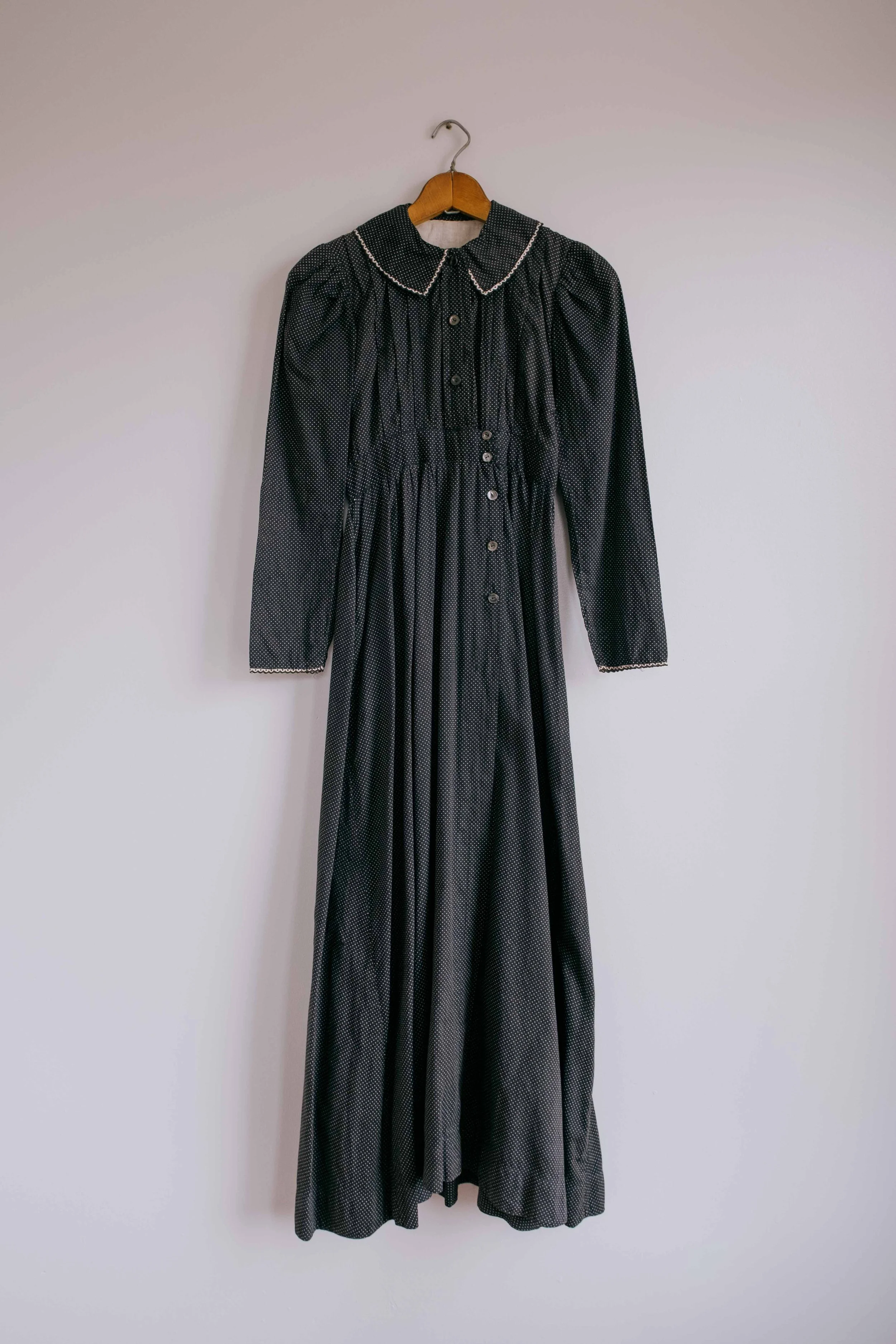 1900s Swiss Dot Calico Dress