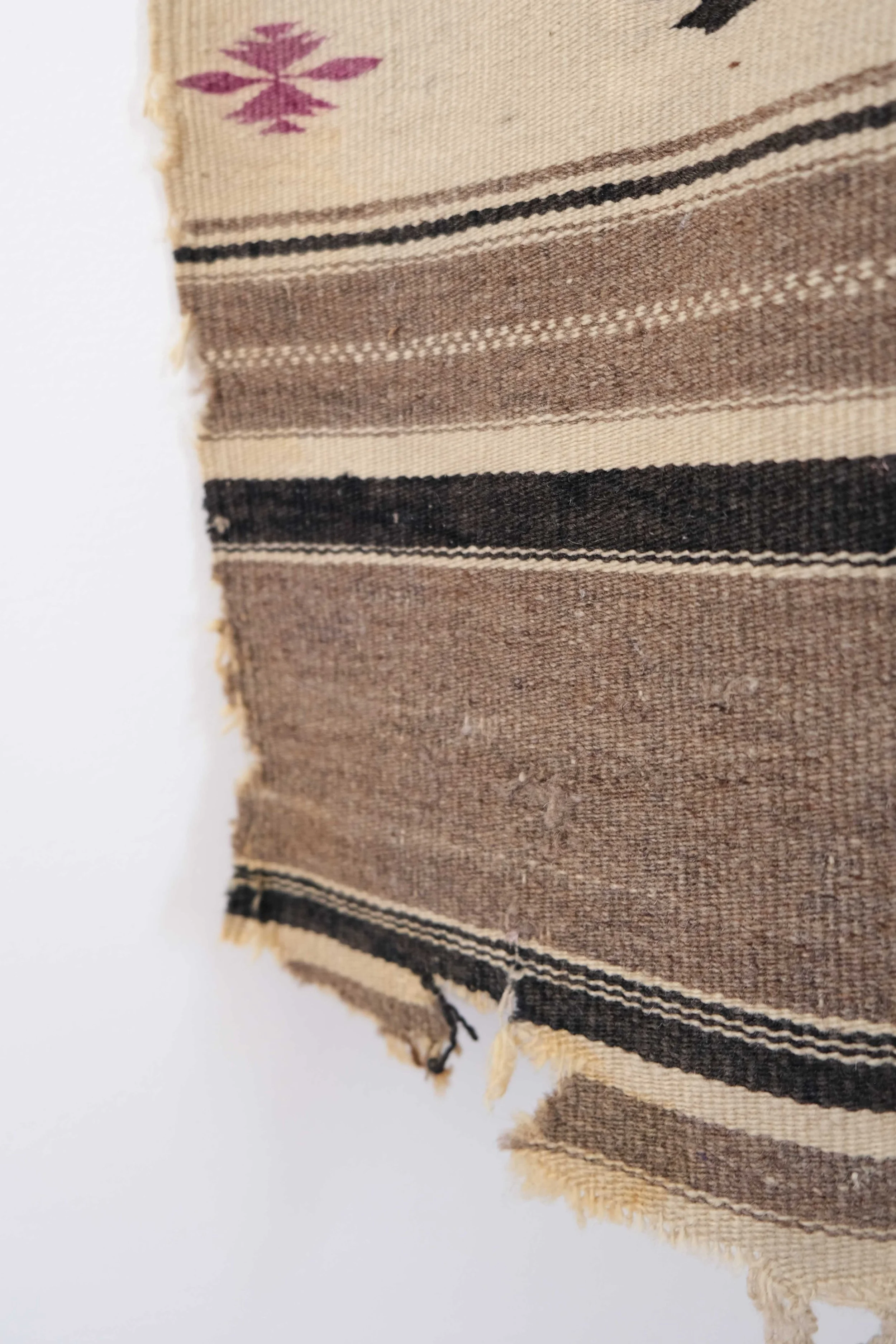 folkling-navajo-rugs-6.jpg