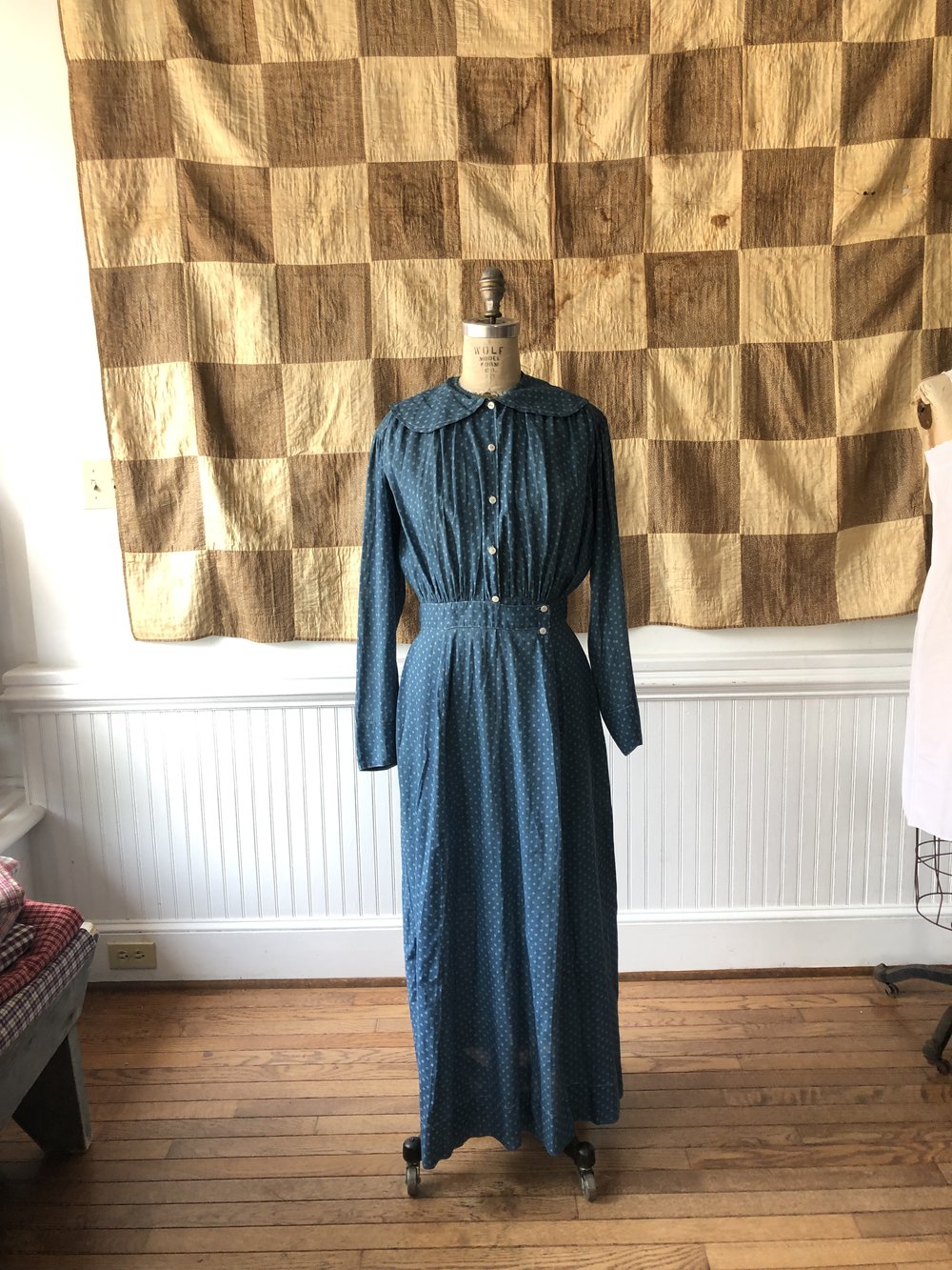 1900s Blue Calico Dress — F O L K L I N G 1900s Blue Calico Dress — F O L K L I N G