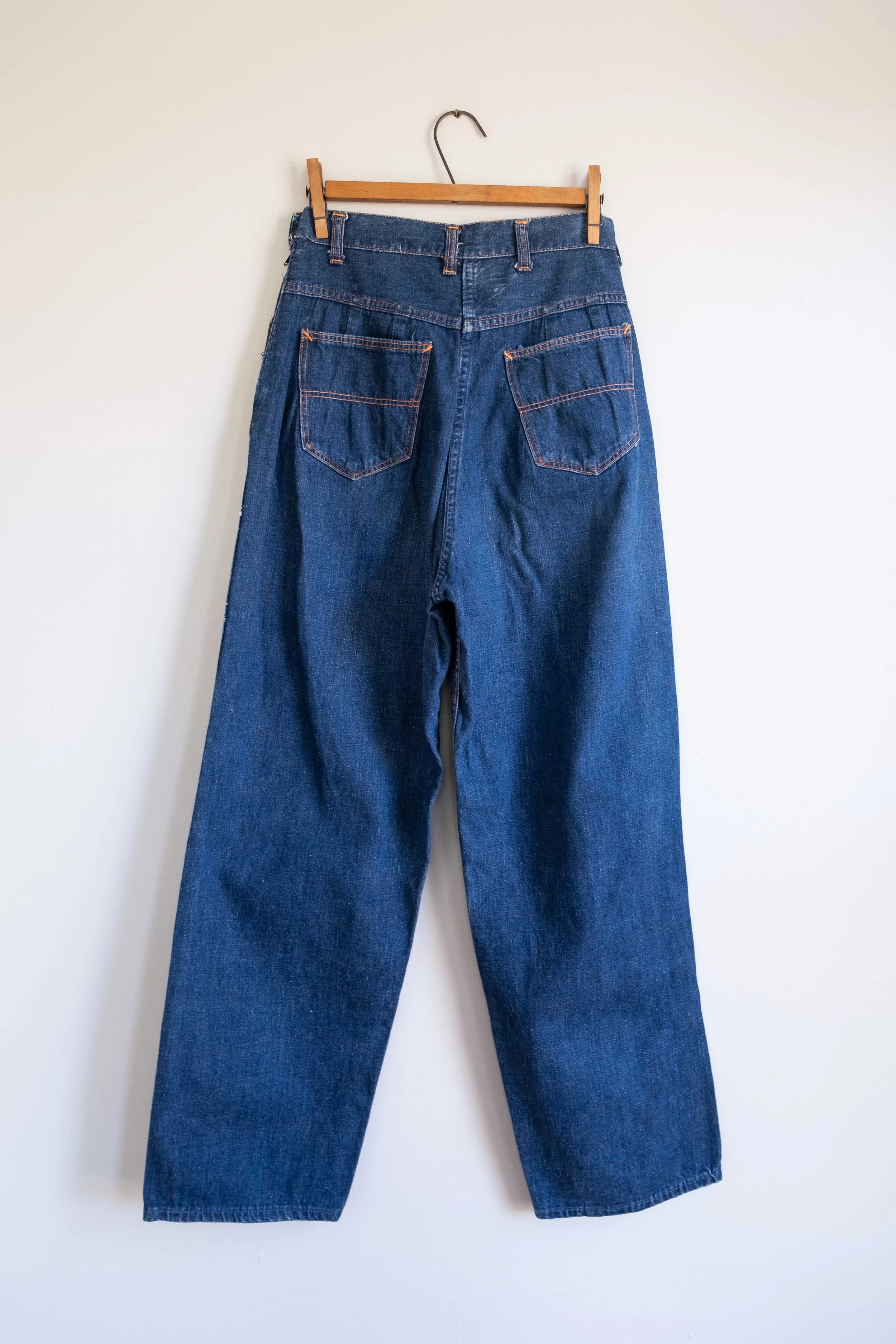 folkling-october-clothes-4-40.jpg