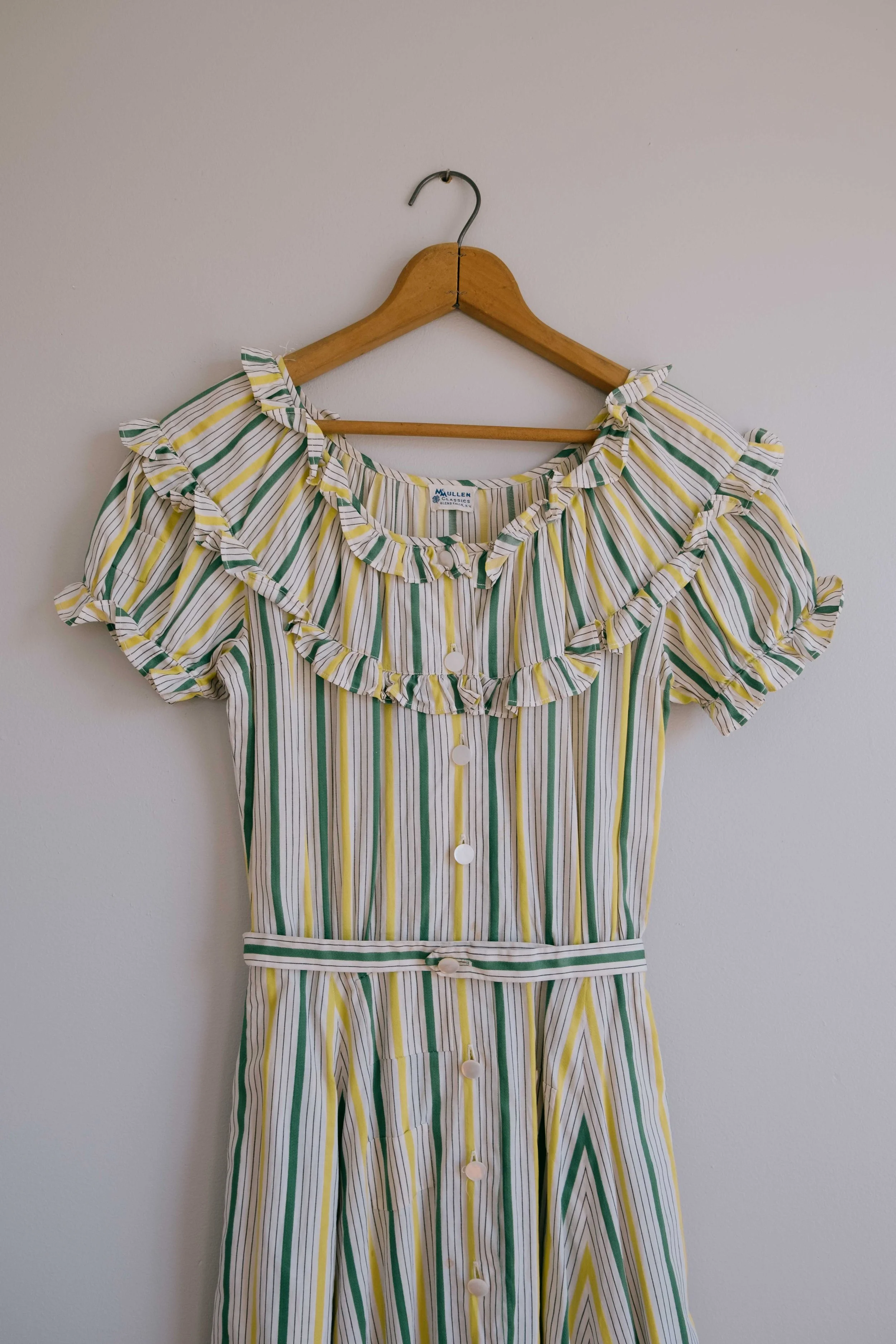 folkling-april-clothes-14.jpg